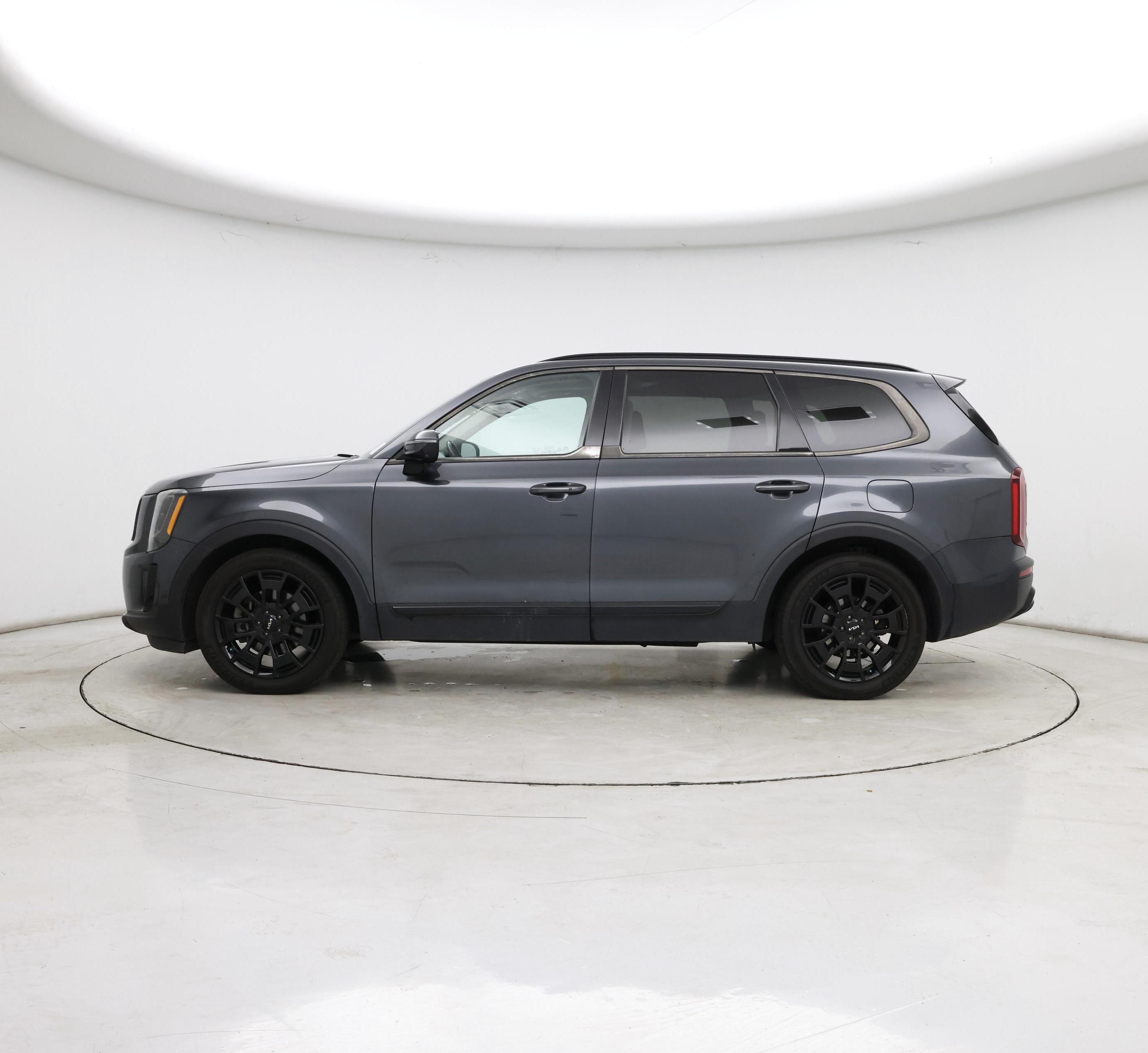 Thumbnail: 2022 Kia Telluride - 3