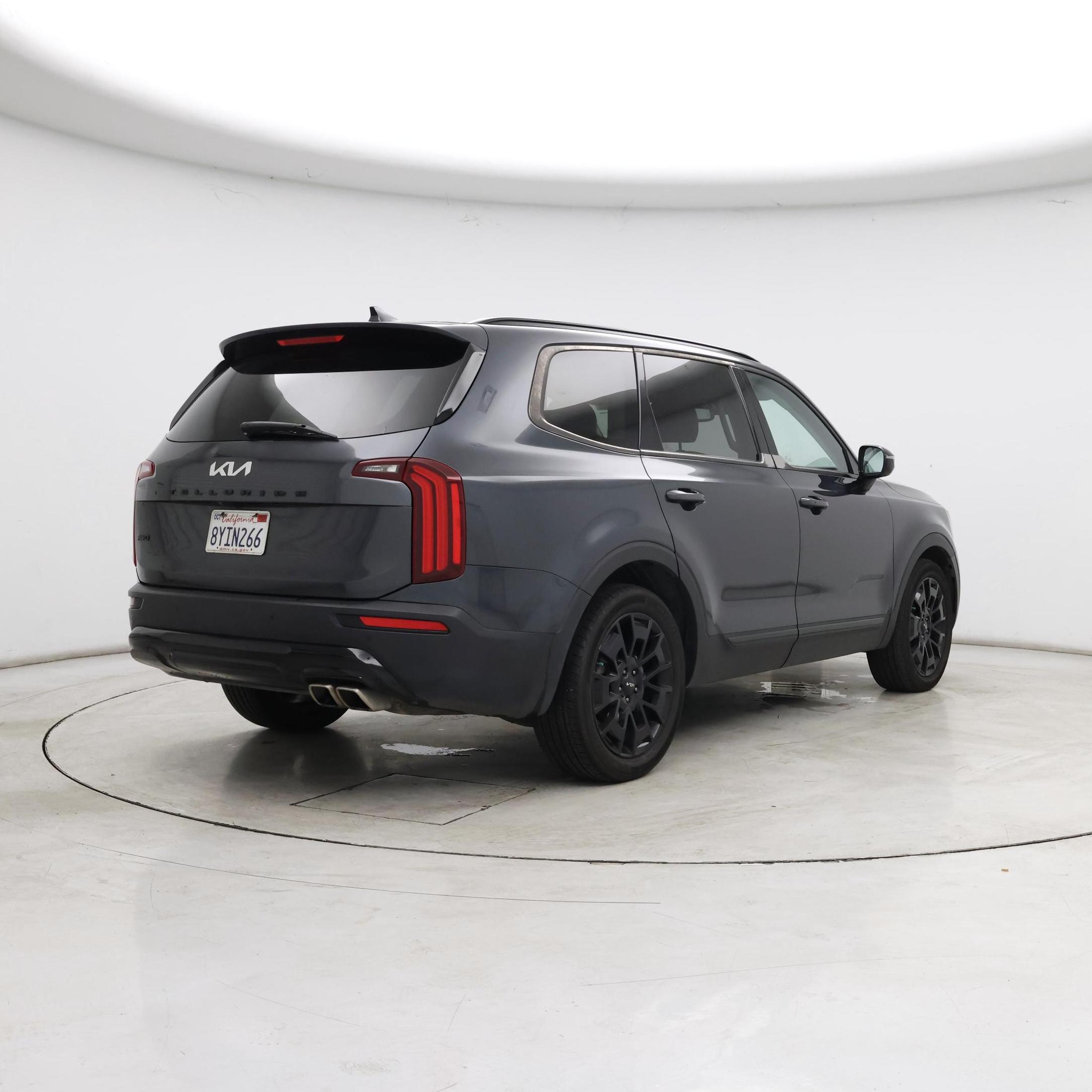 Thumbnail: 2022 Kia Telluride - 8