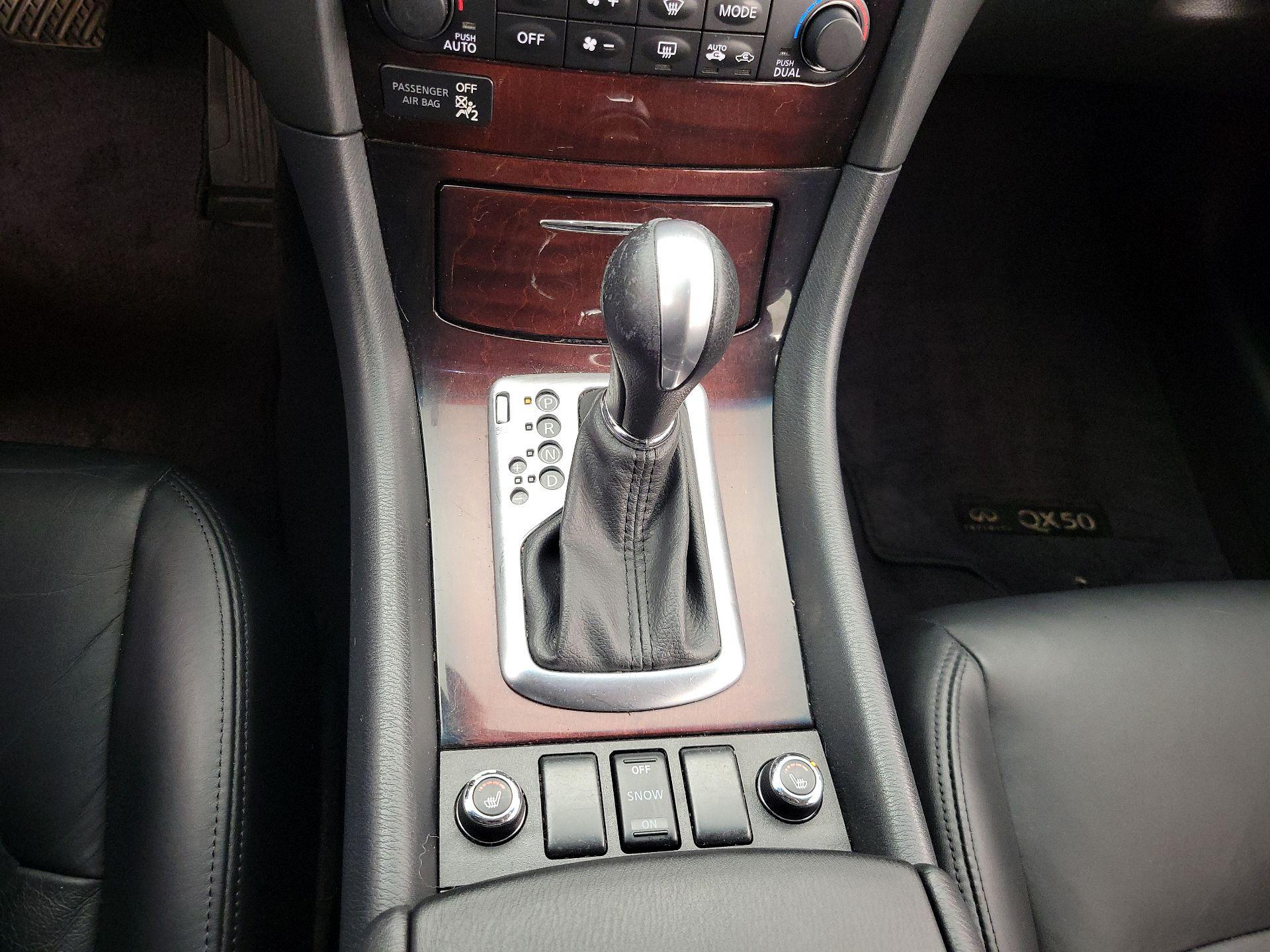 Thumbnail: 2017 INFINITI QX50 - 18