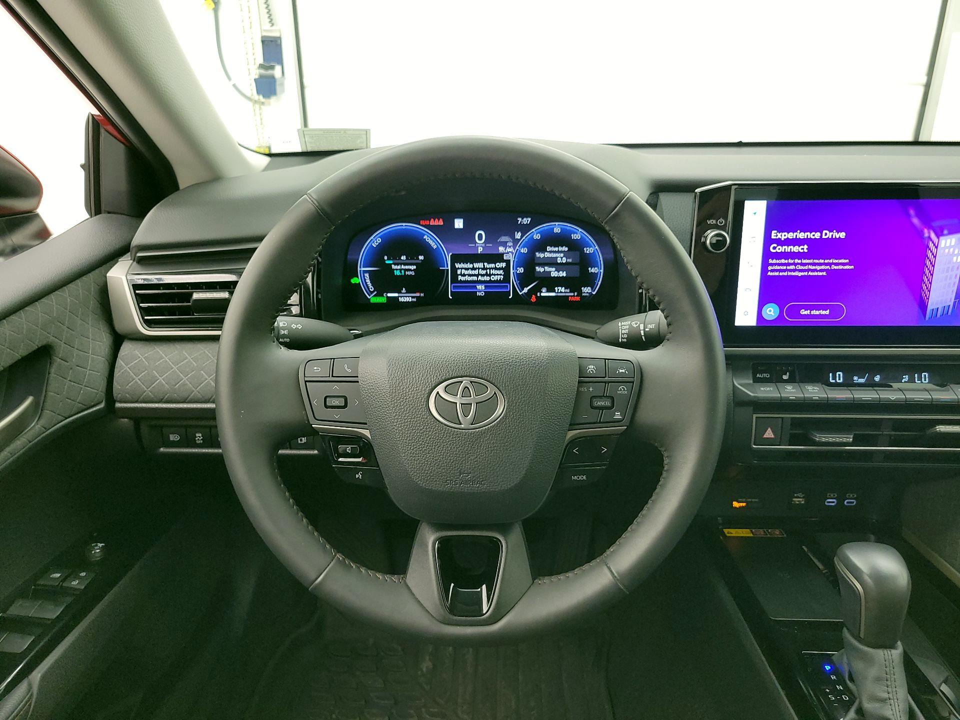 Thumbnail: 2025 Toyota Camry - 10