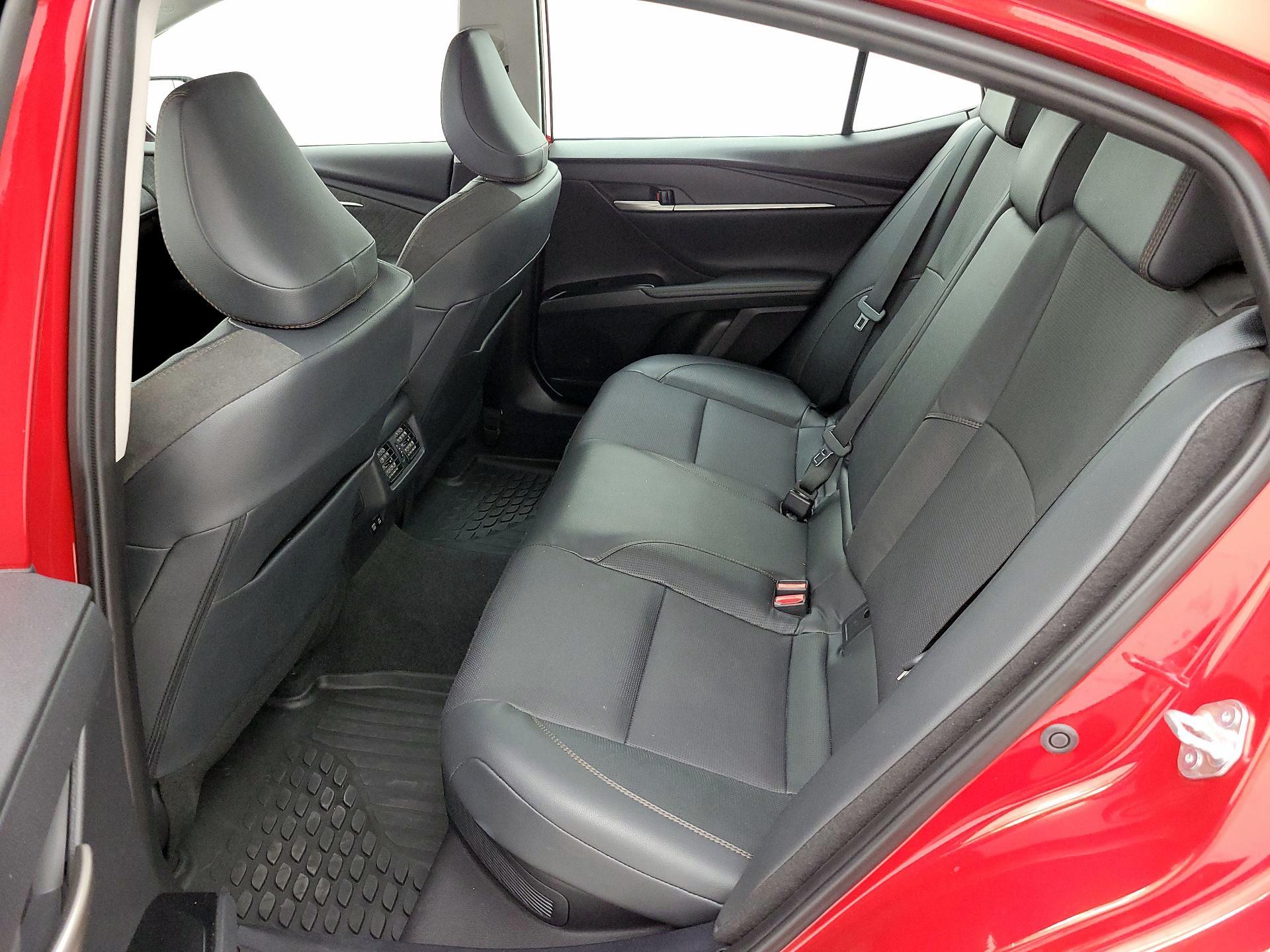 Thumbnail: 2025 Toyota Camry - 19