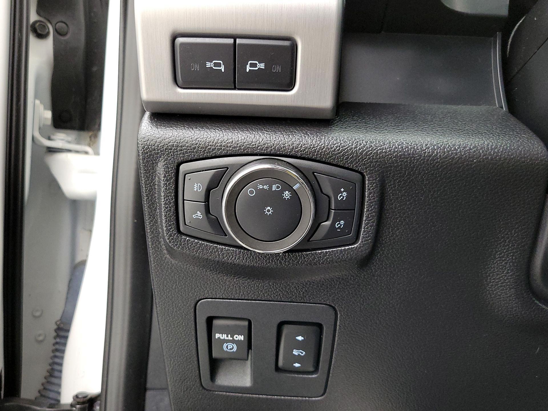 Thumbnail: 2020 Ford F-150 - 13