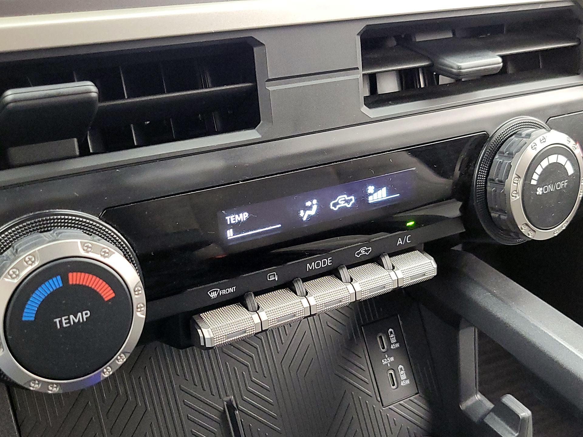 Thumbnail: 2024 Toyota Tacoma - 16