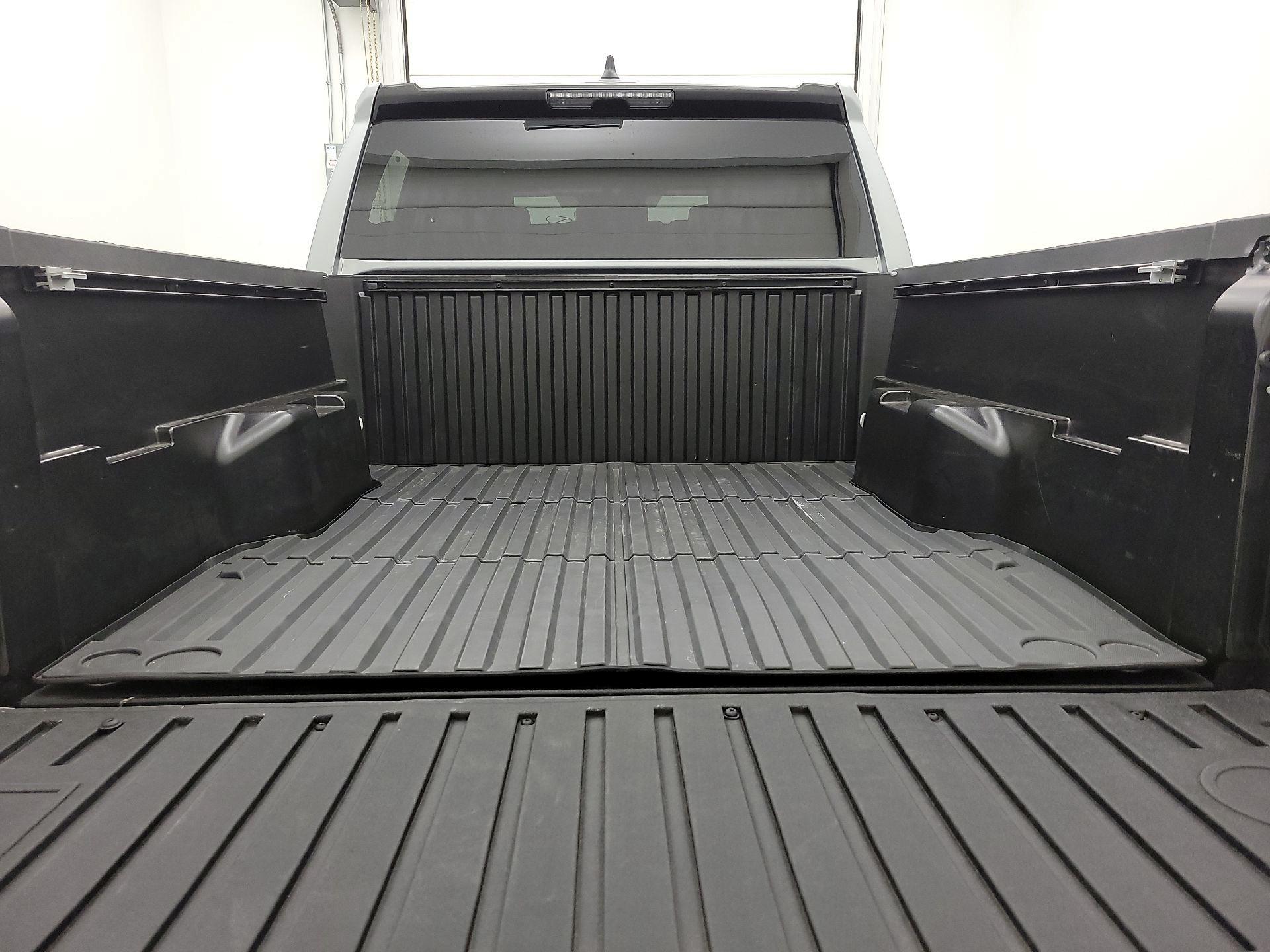 Thumbnail: 2024 Toyota Tacoma - 20