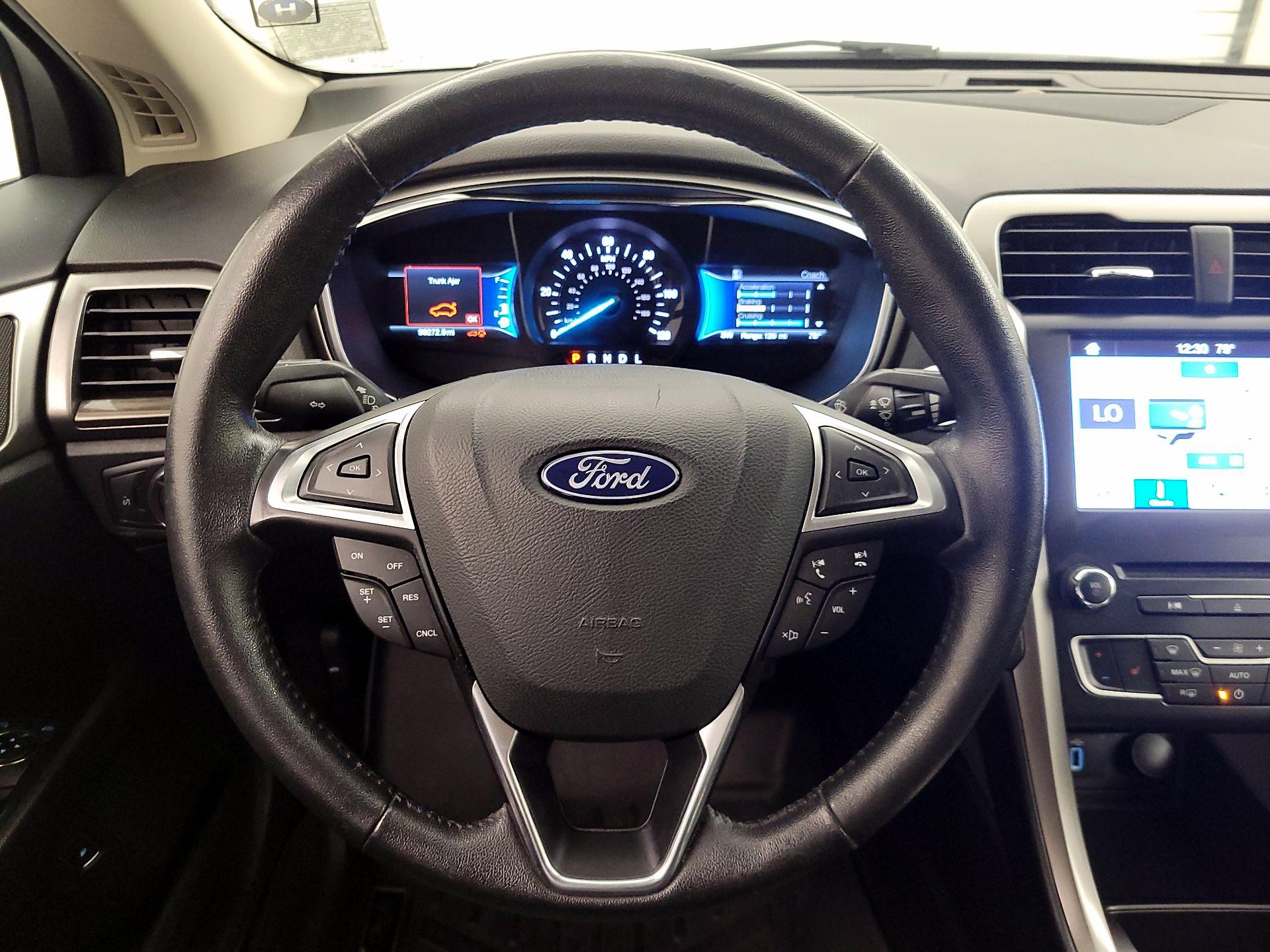 Thumbnail: 2018 Ford Fusion - 10