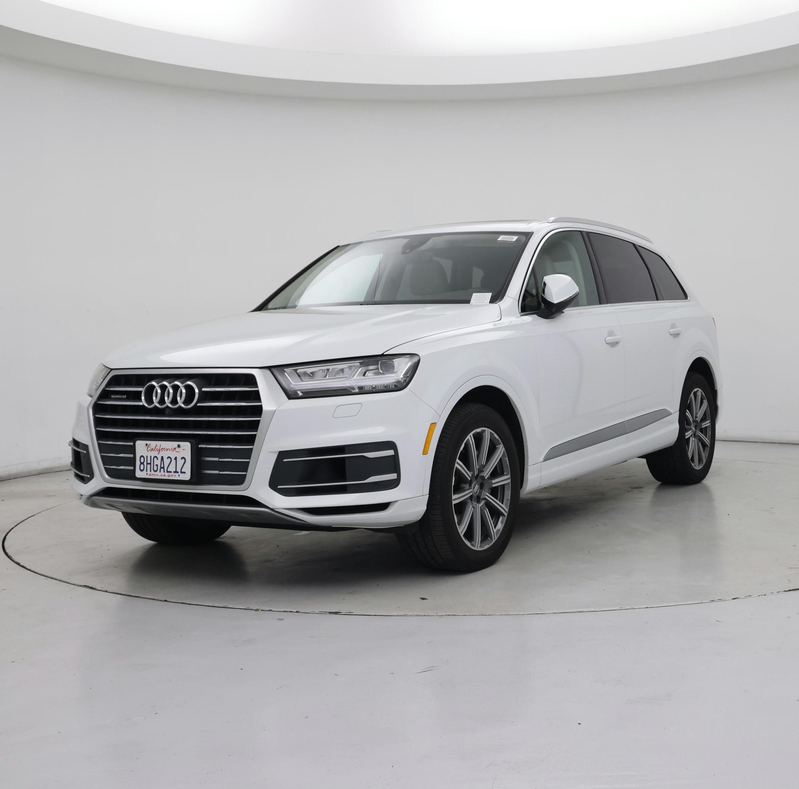 Thumbnail: 2019 Audi Q7 - 4