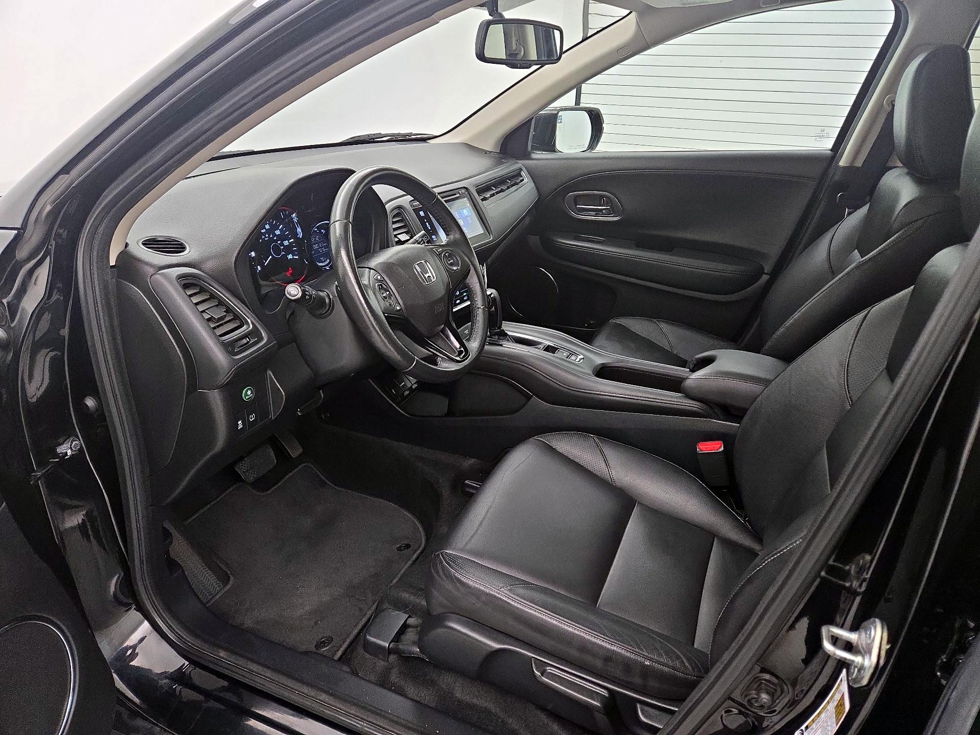 Thumbnail: 2016 Honda HR-V - 11