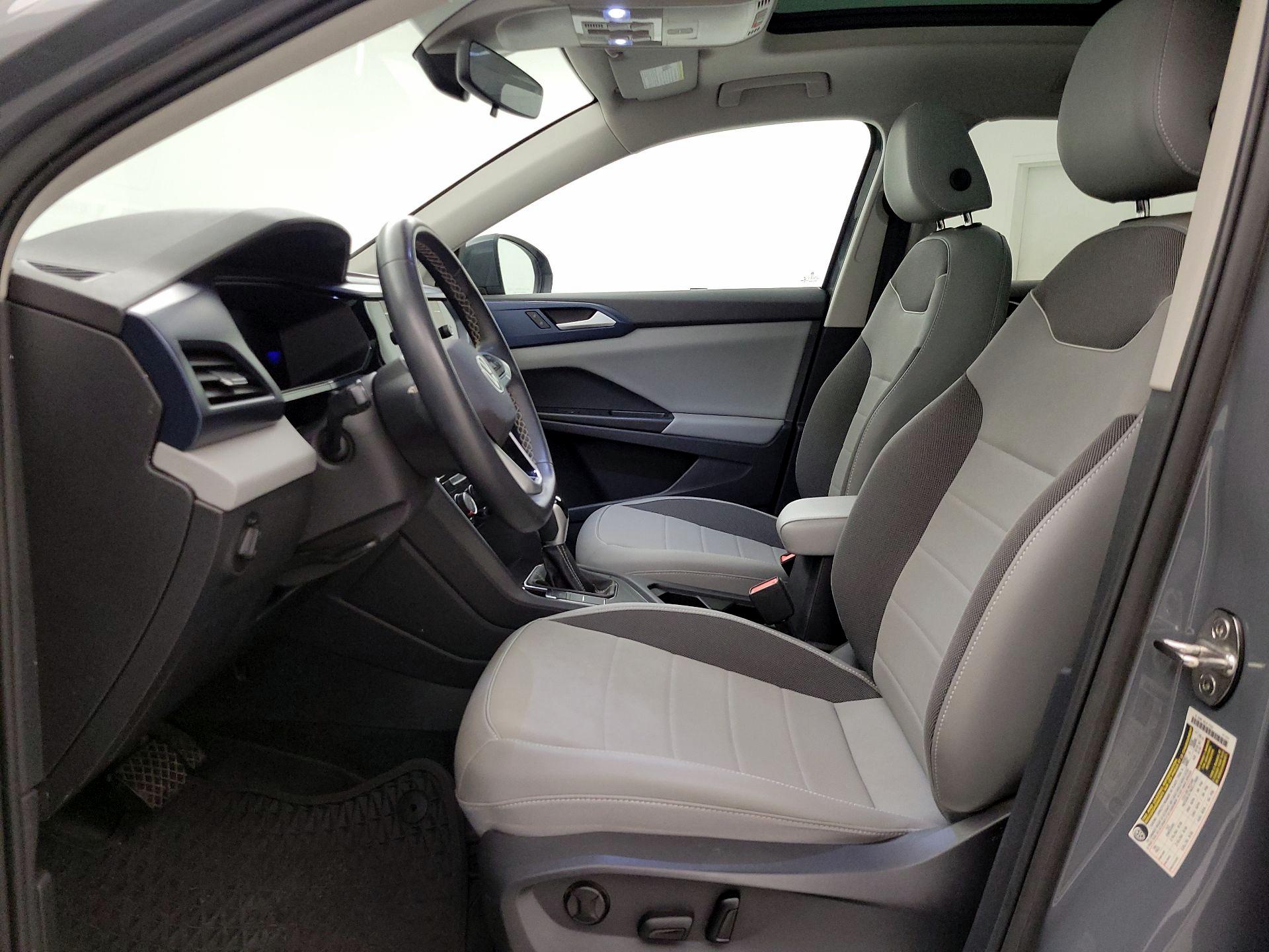 Thumbnail: 2023 Volkswagen Taos - 11