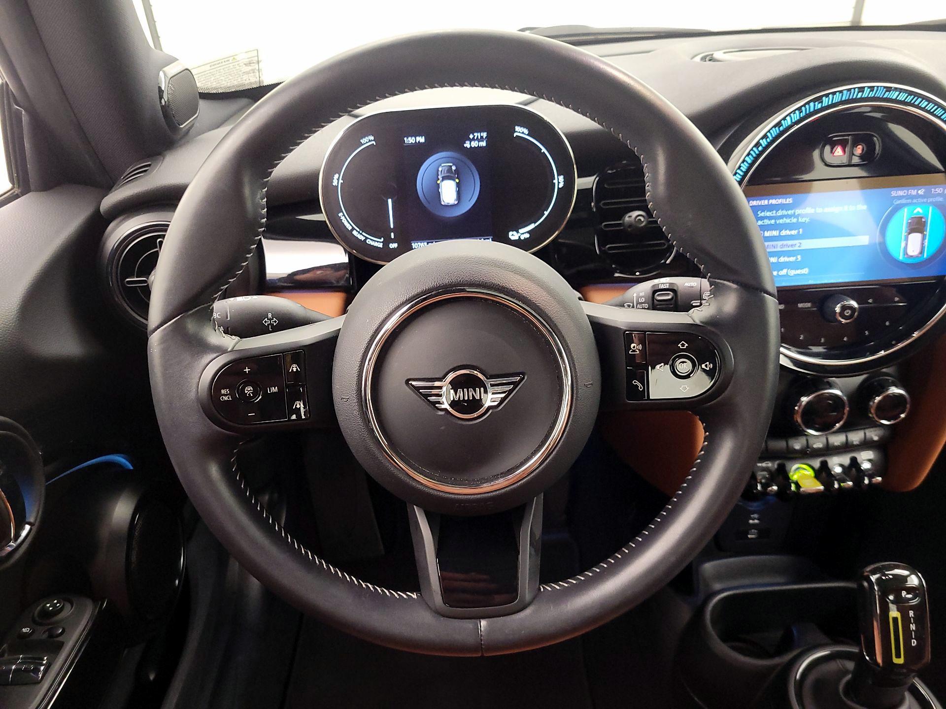 Thumbnail: 2023 MINI Cooper Hardtop - 10