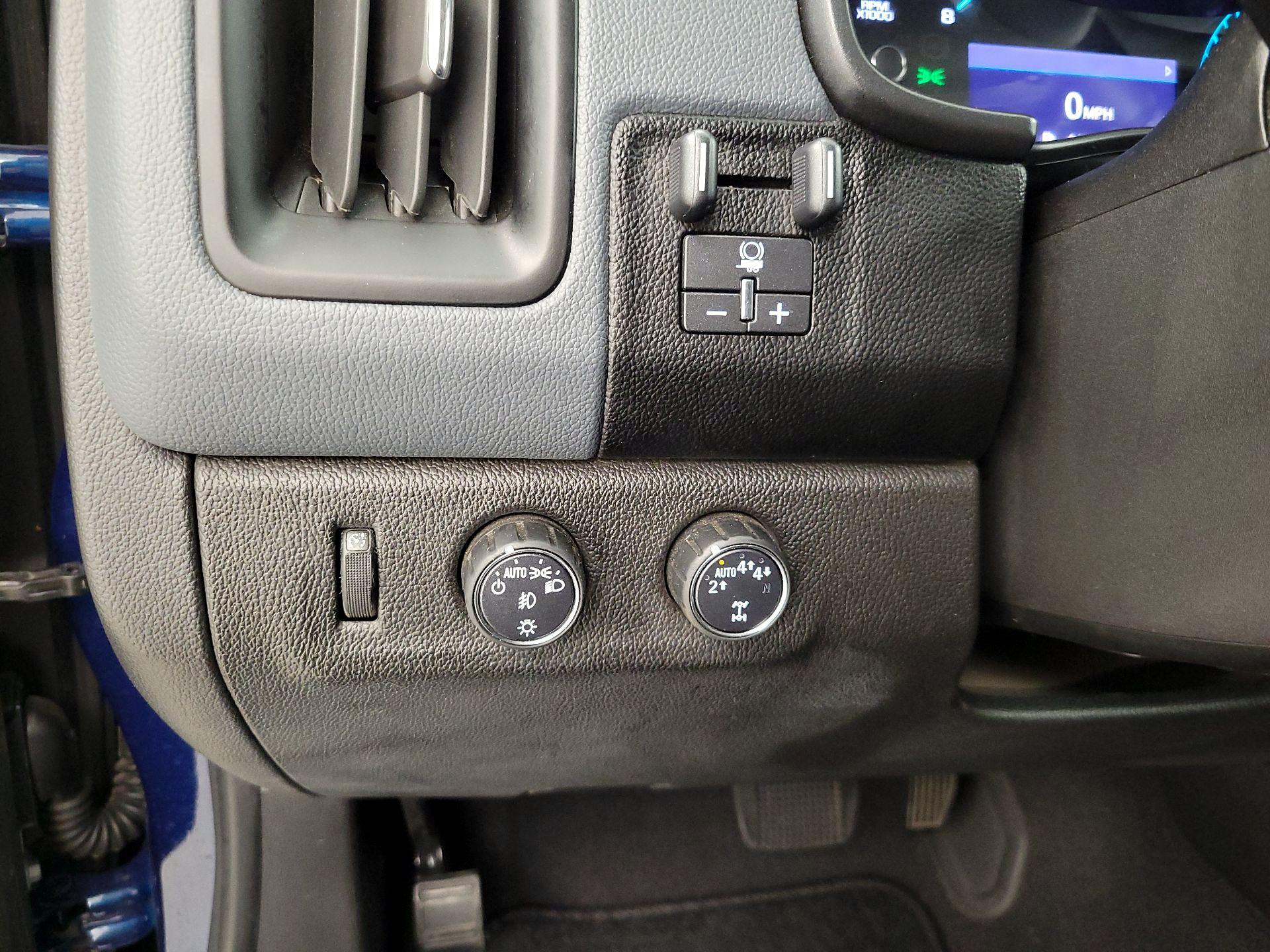 Thumbnail: 2020 Chevrolet Colorado - 13