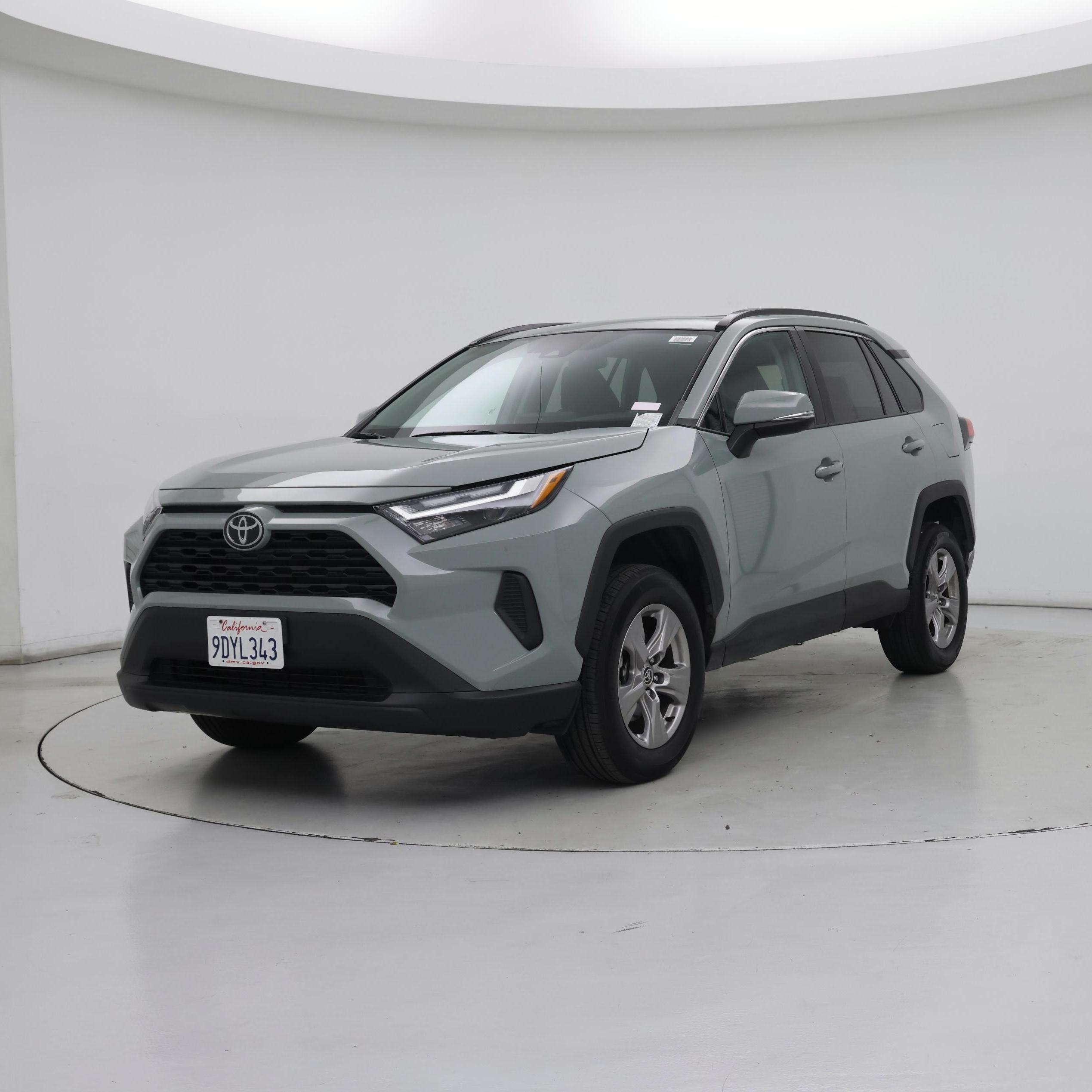 Thumbnail: 2022 Toyota RAV4 - 4