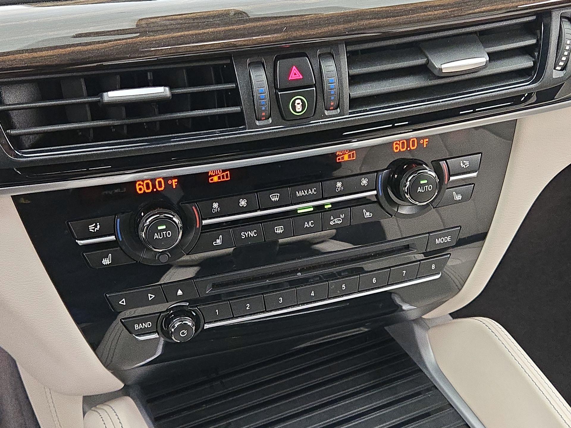 Thumbnail: 2019 BMW X6 - 17