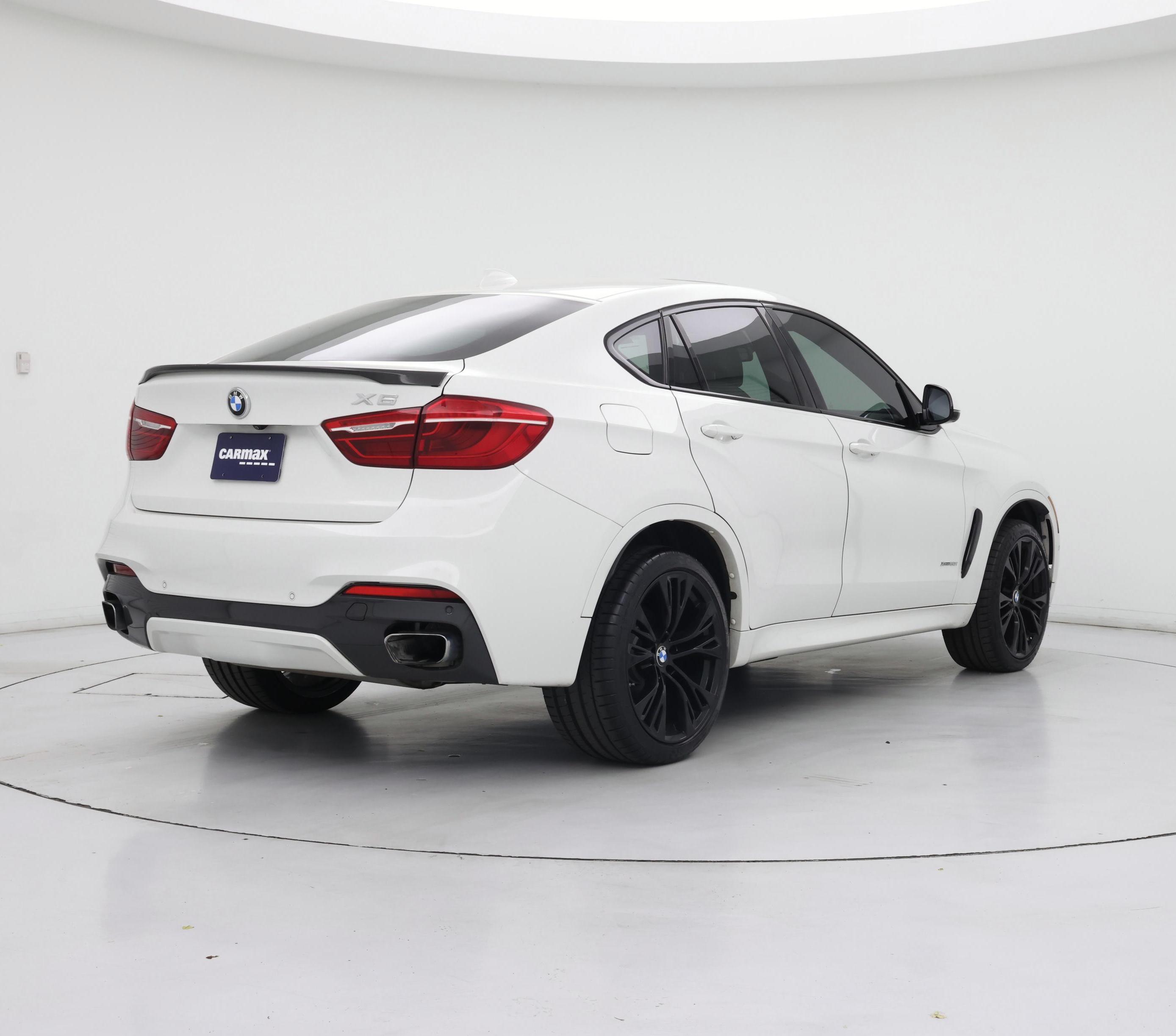 Thumbnail: 2019 BMW X6 - 8