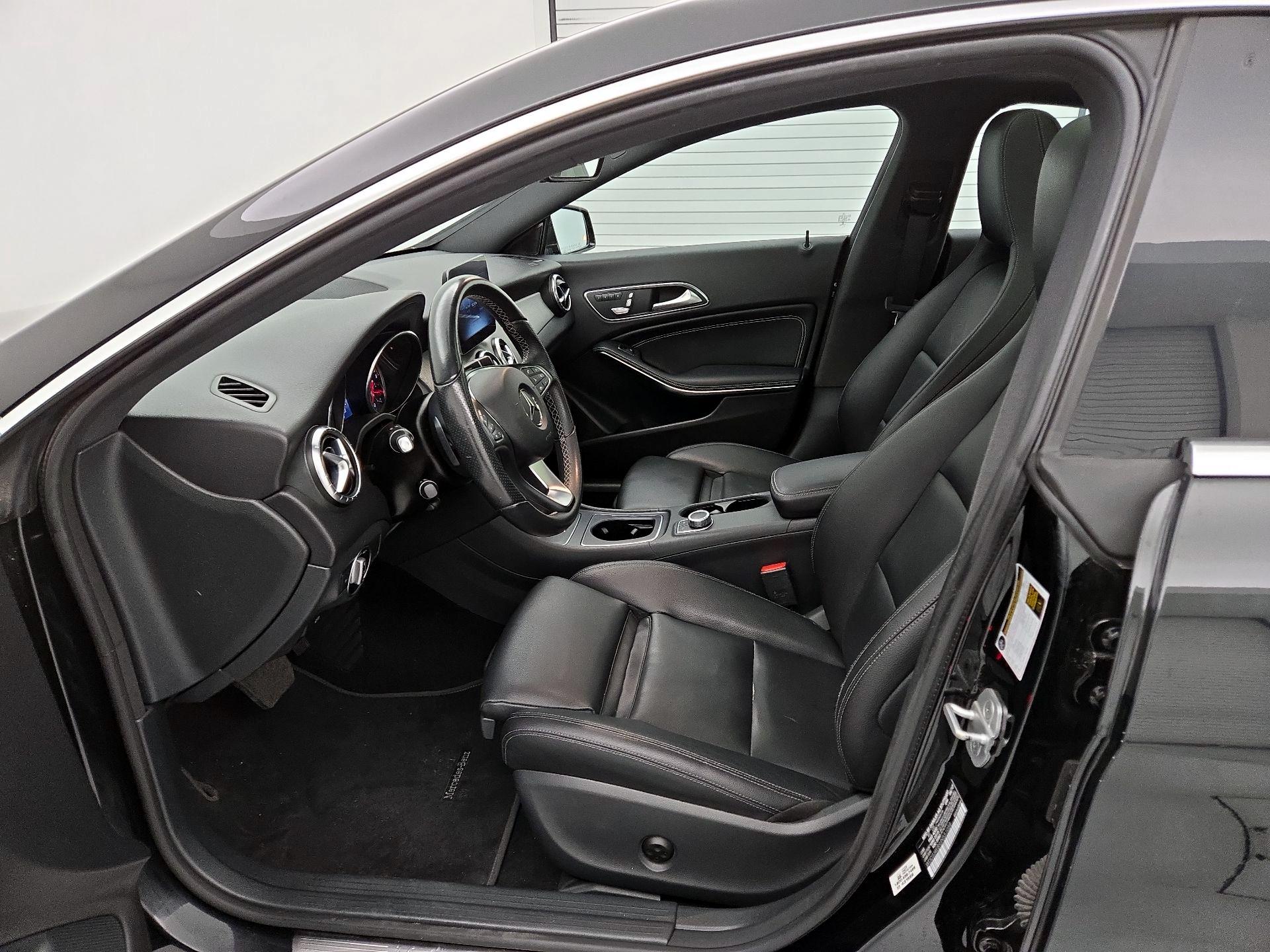 Thumbnail: 2018 Mercedes-Benz CLA - 11