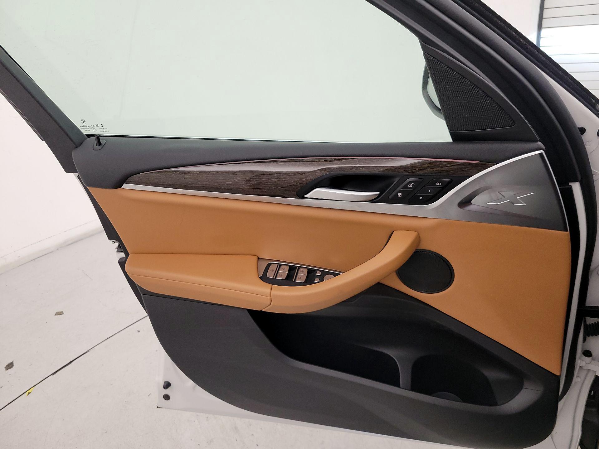 Thumbnail: 2022 BMW X3 - 12