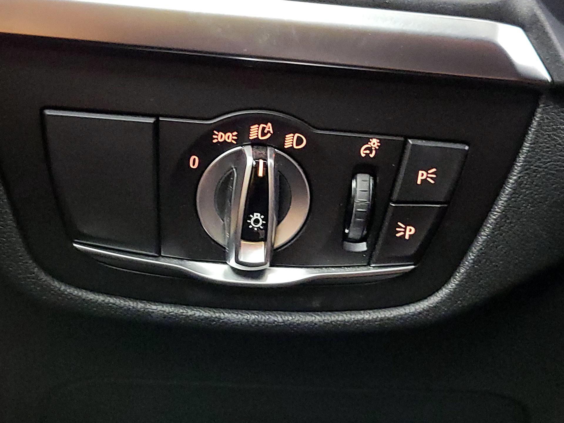 Thumbnail: 2022 BMW X3 - 13