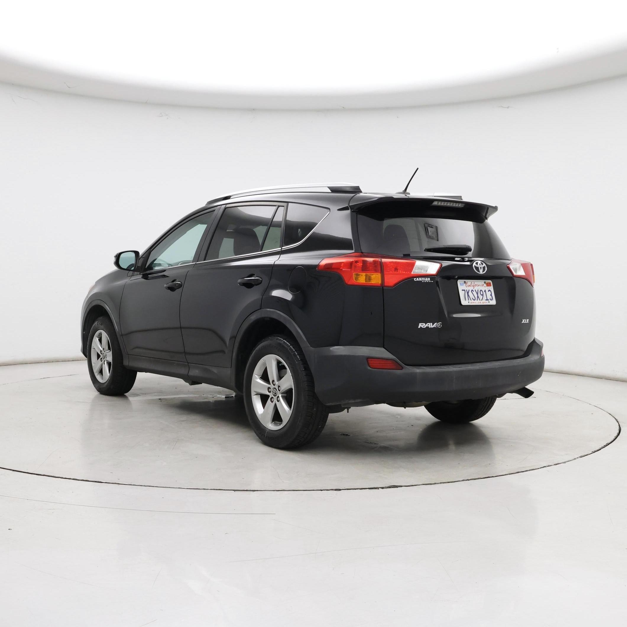Thumbnail: 2015 Toyota RAV4 - 2