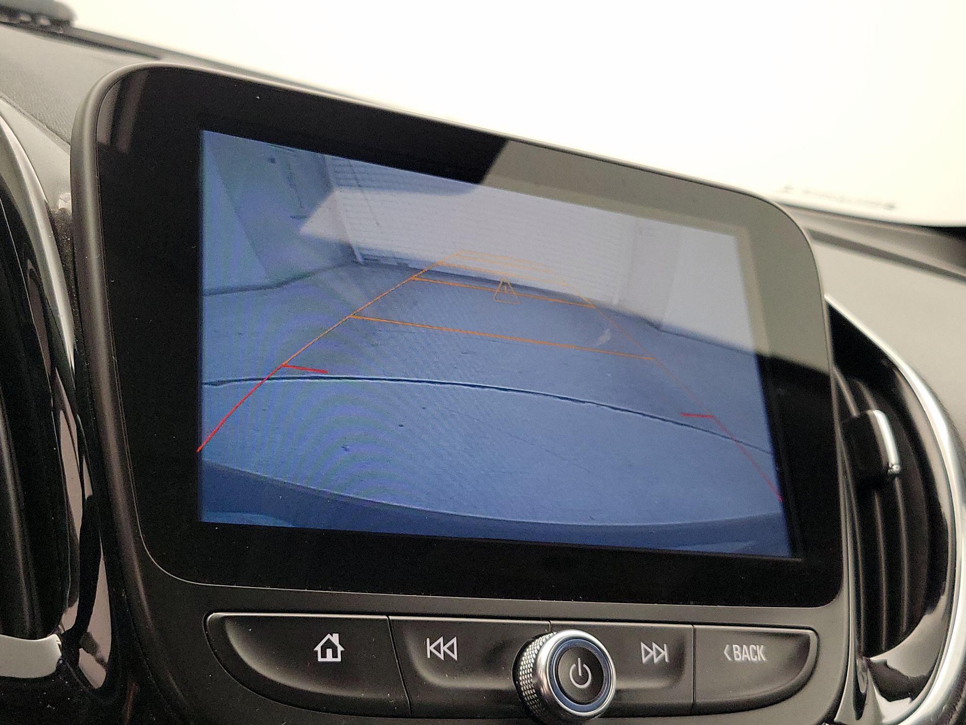 Thumbnail: 2016 Chevrolet Volt - 15