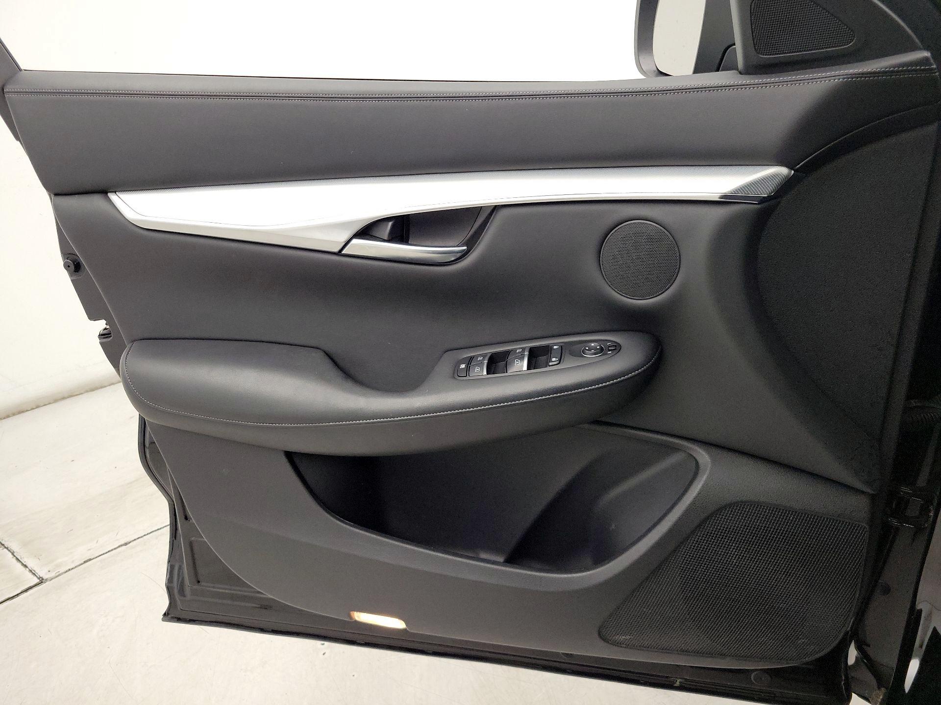 Thumbnail: 2019 INFINITI QX50 - 12