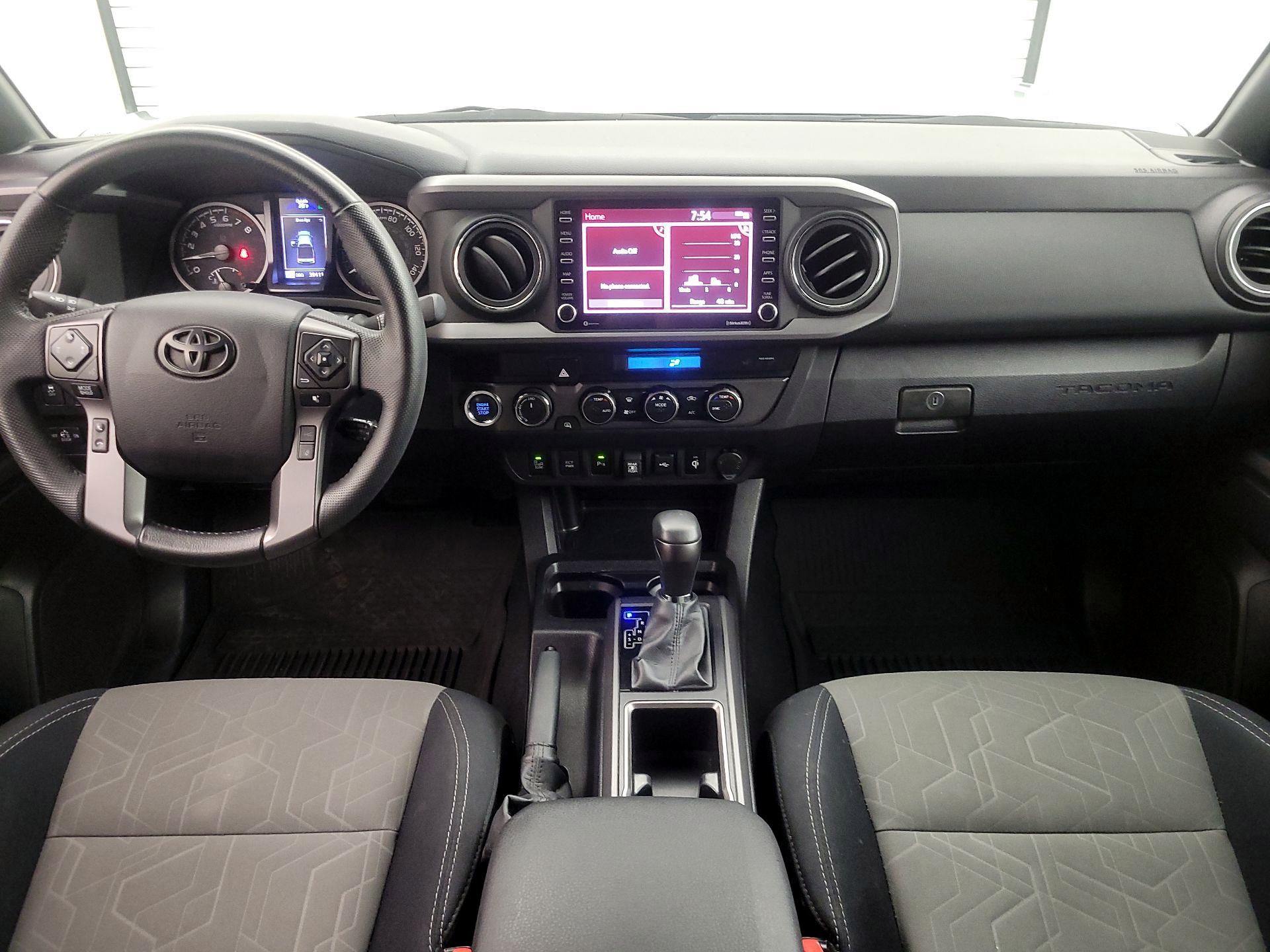 Thumbnail: 2022 Toyota Tacoma - 9