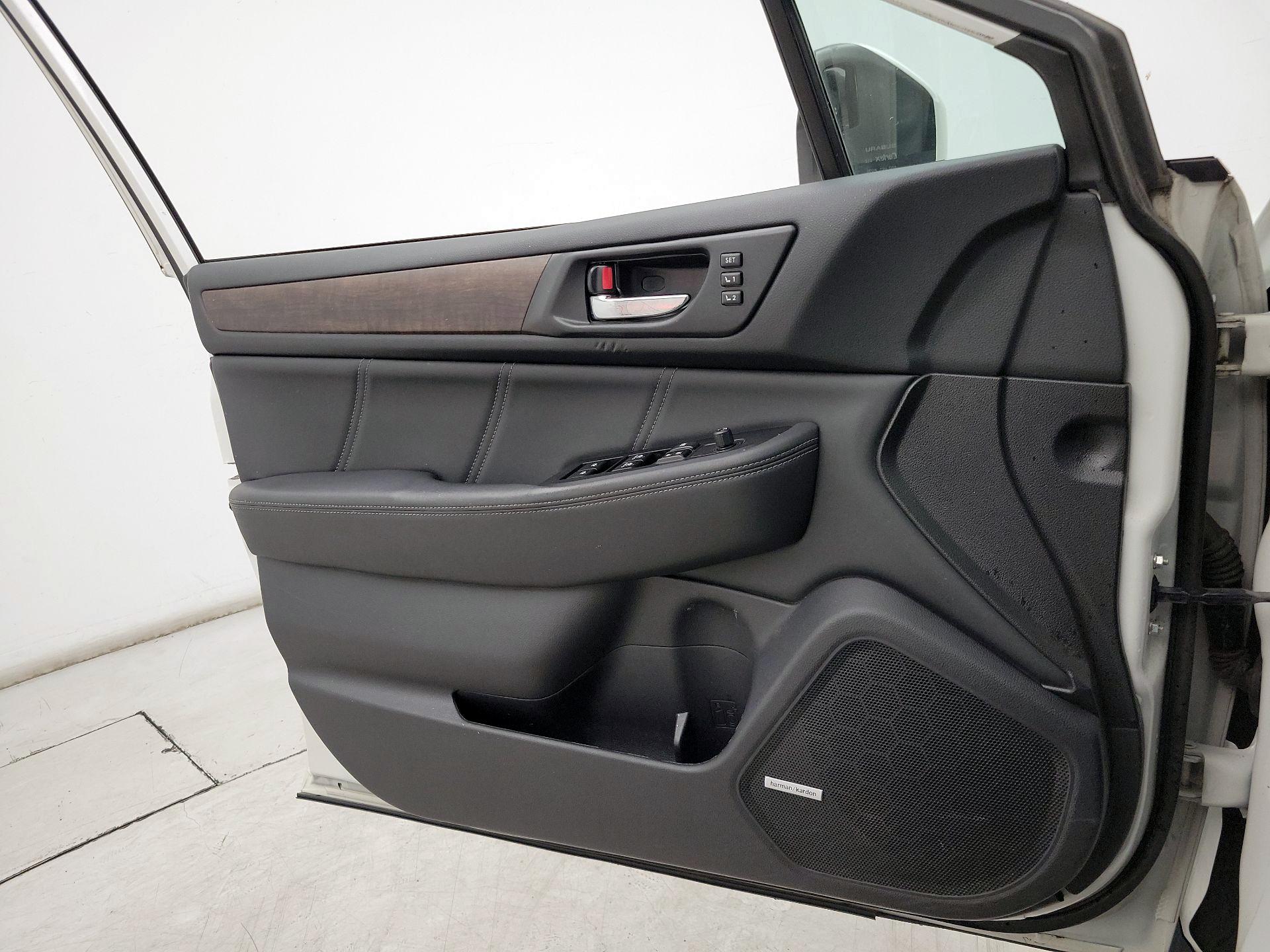 Thumbnail: 2018 Subaru Outback - 12