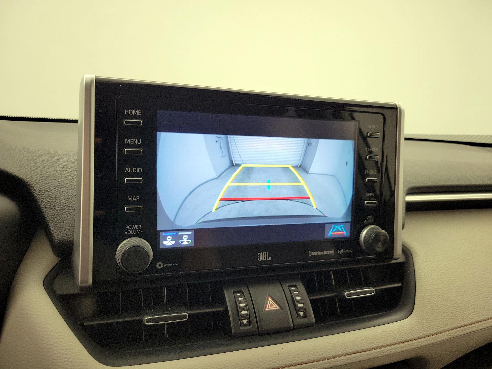 Thumbnail: 2019 Toyota RAV4 - 14