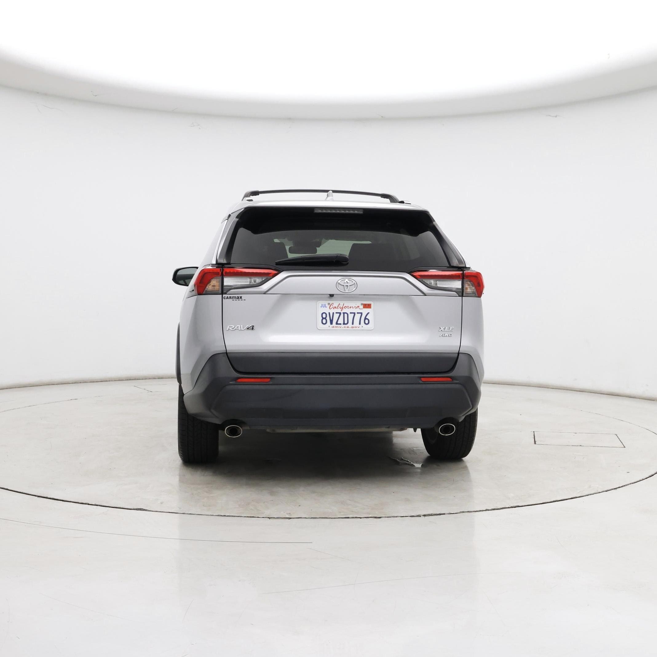 Thumbnail: 2019 Toyota RAV4 - 6