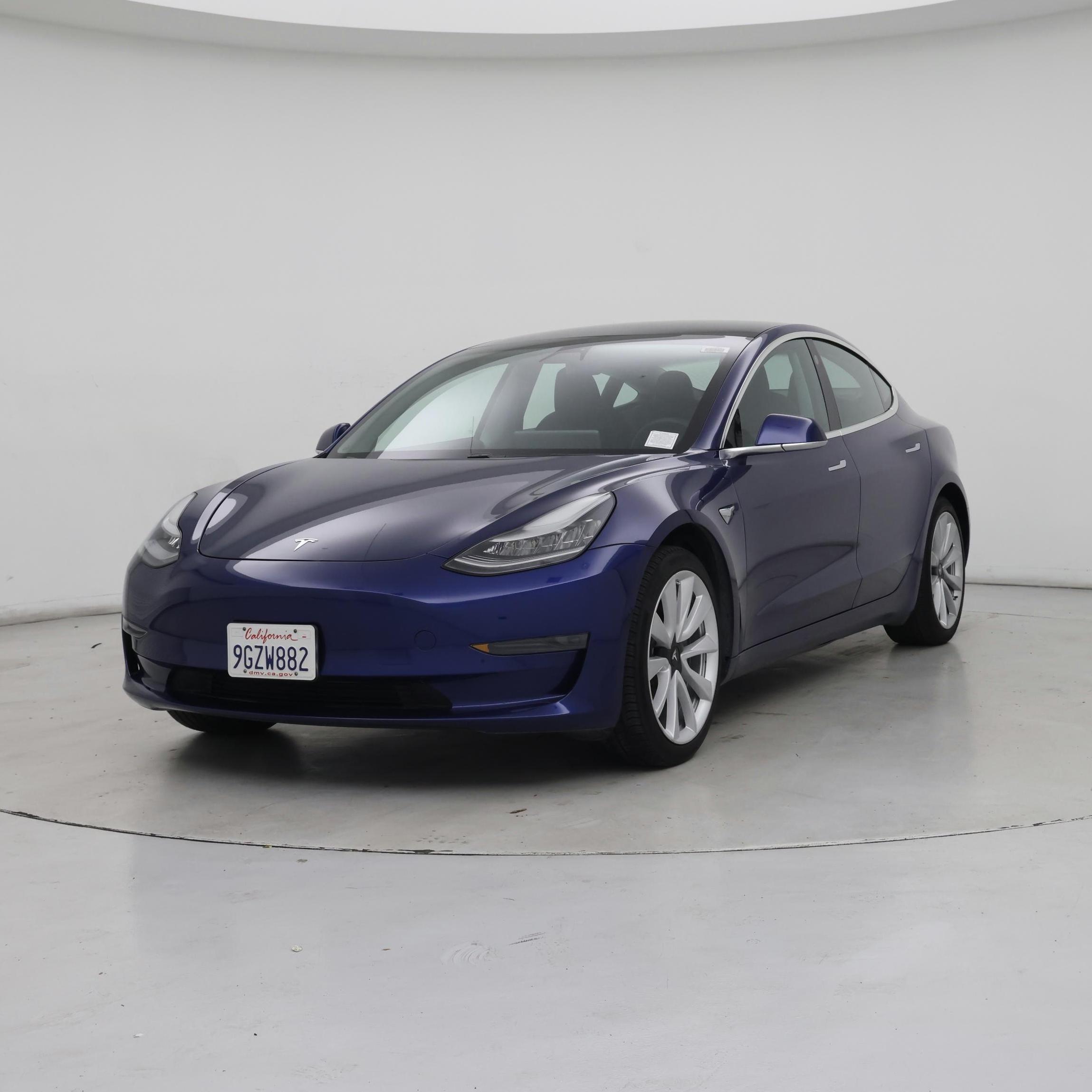 Thumbnail: 2020 Tesla Model 3 - 4