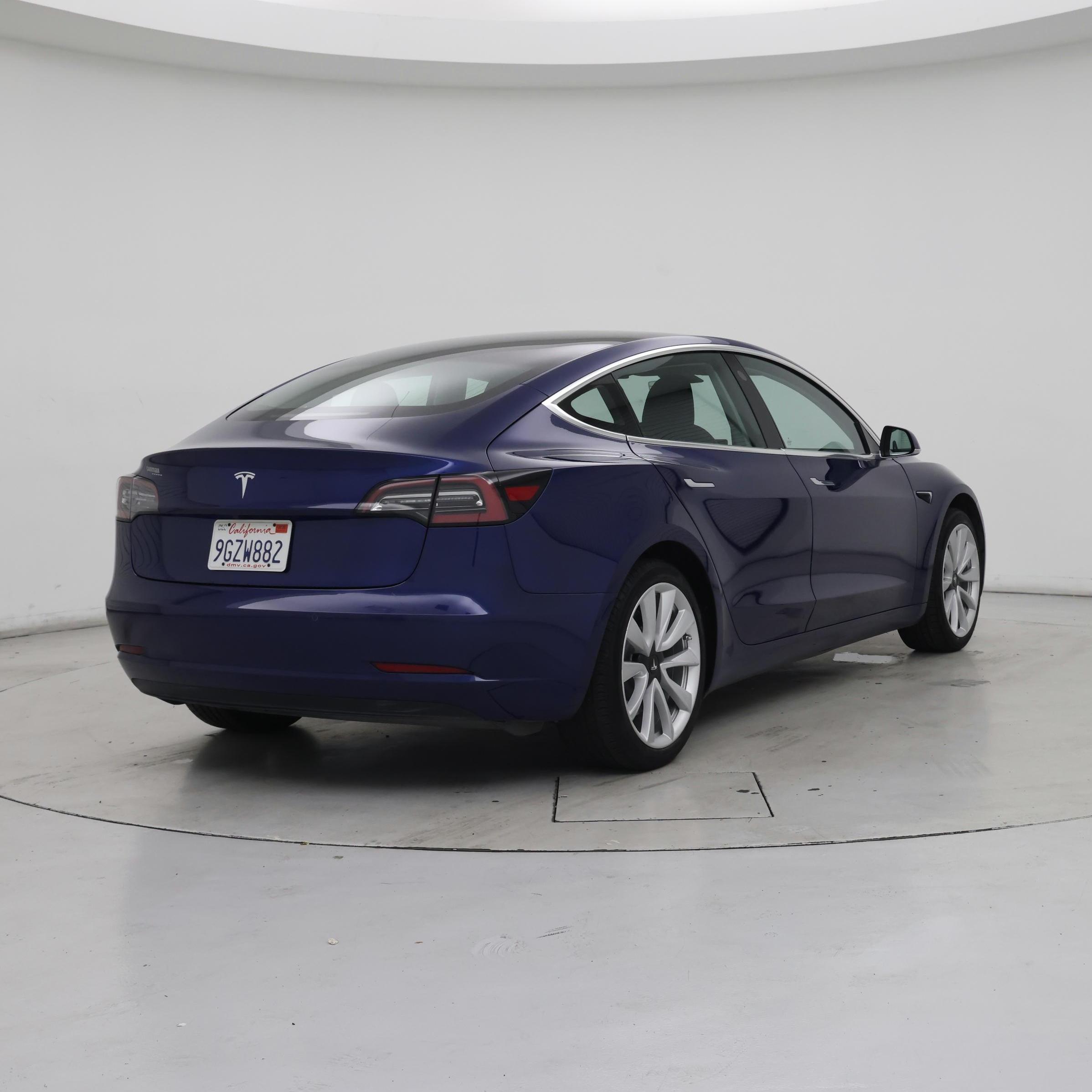 Thumbnail: 2020 Tesla Model 3 - 8