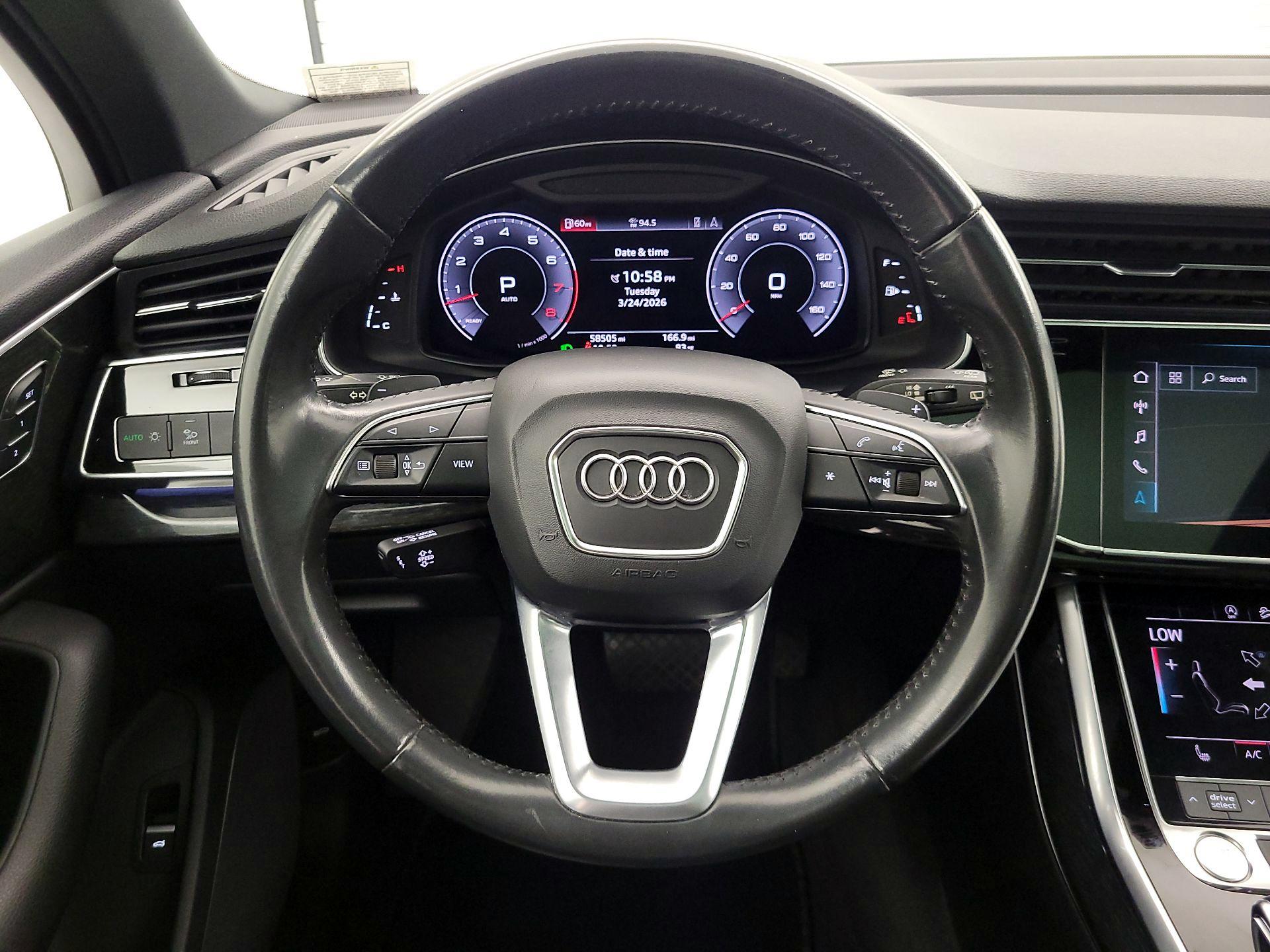 Thumbnail: 2020 Audi Q7 - 10