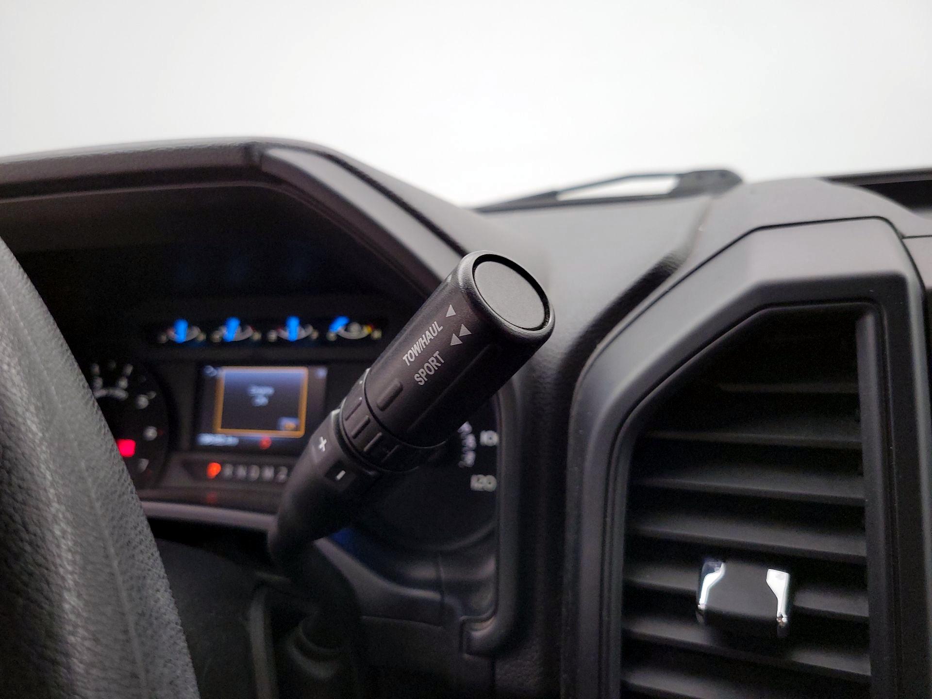 Thumbnail: 2016 Ford F-150 - 17