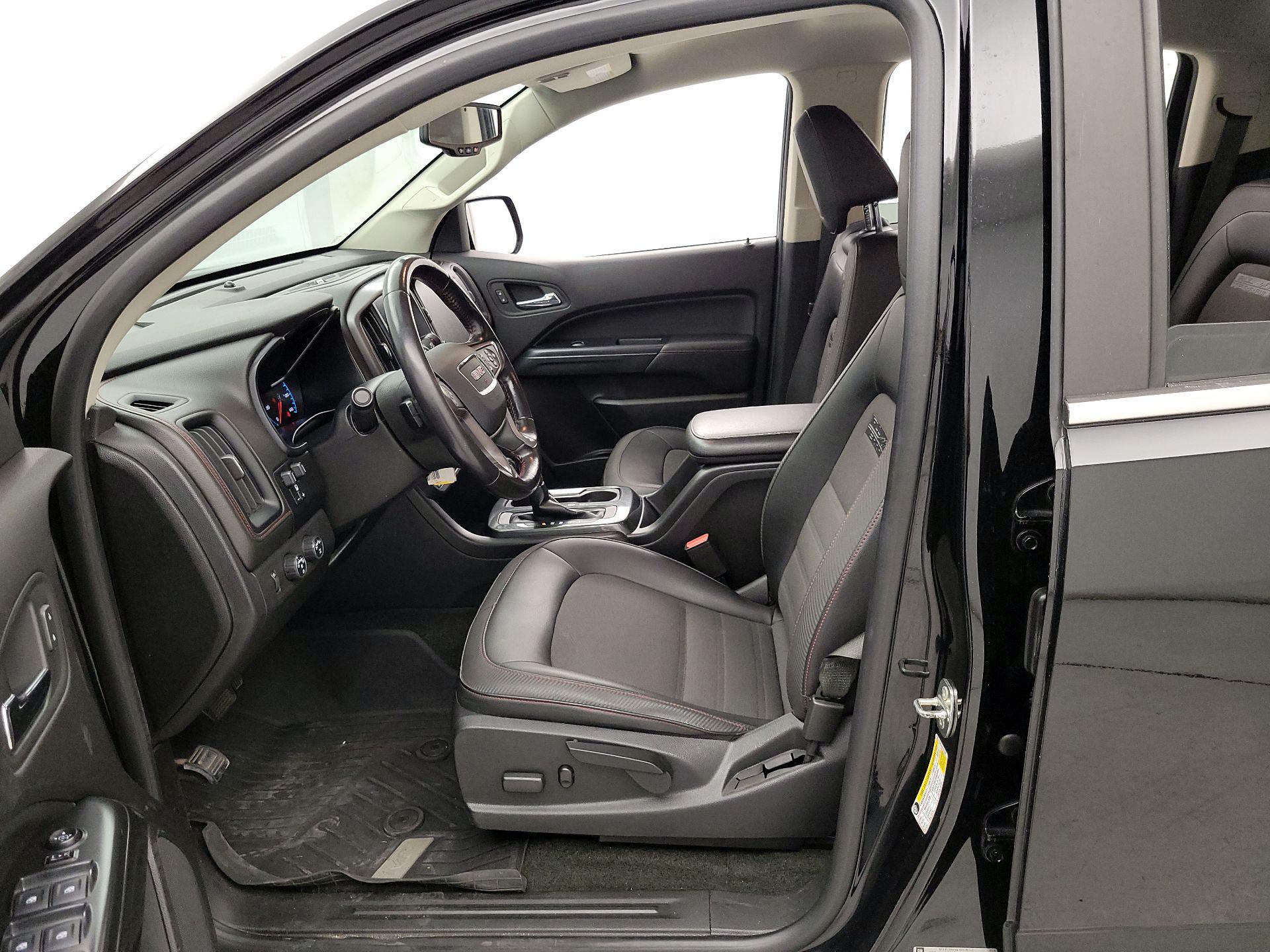 Thumbnail: 2018 GMC Canyon - 11