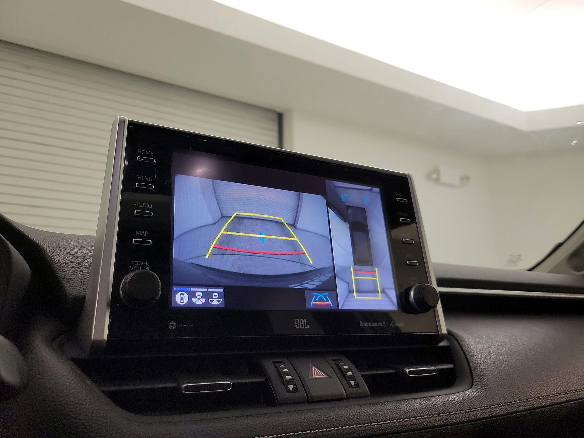 Thumbnail: 2022 Toyota RAV4 - 14