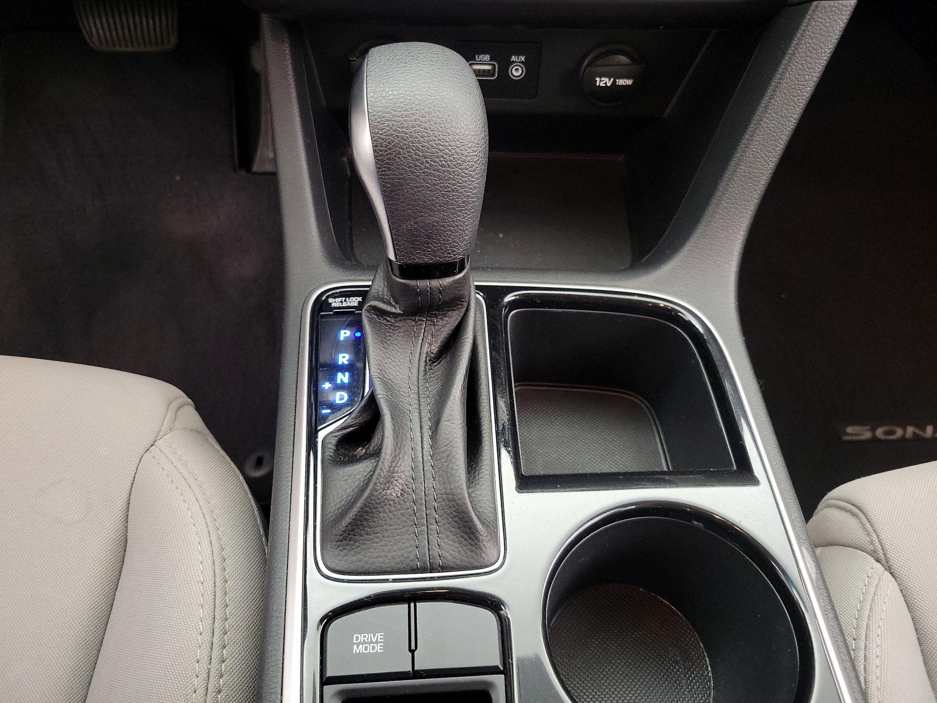 Thumbnail: 2019 Hyundai Sonata - 17