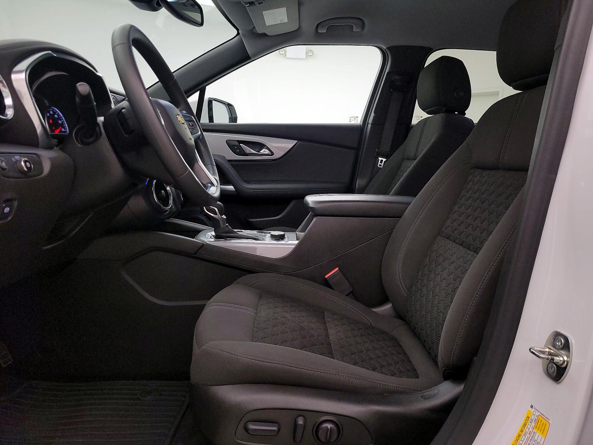 Thumbnail: 2022 Chevrolet Blazer - 11