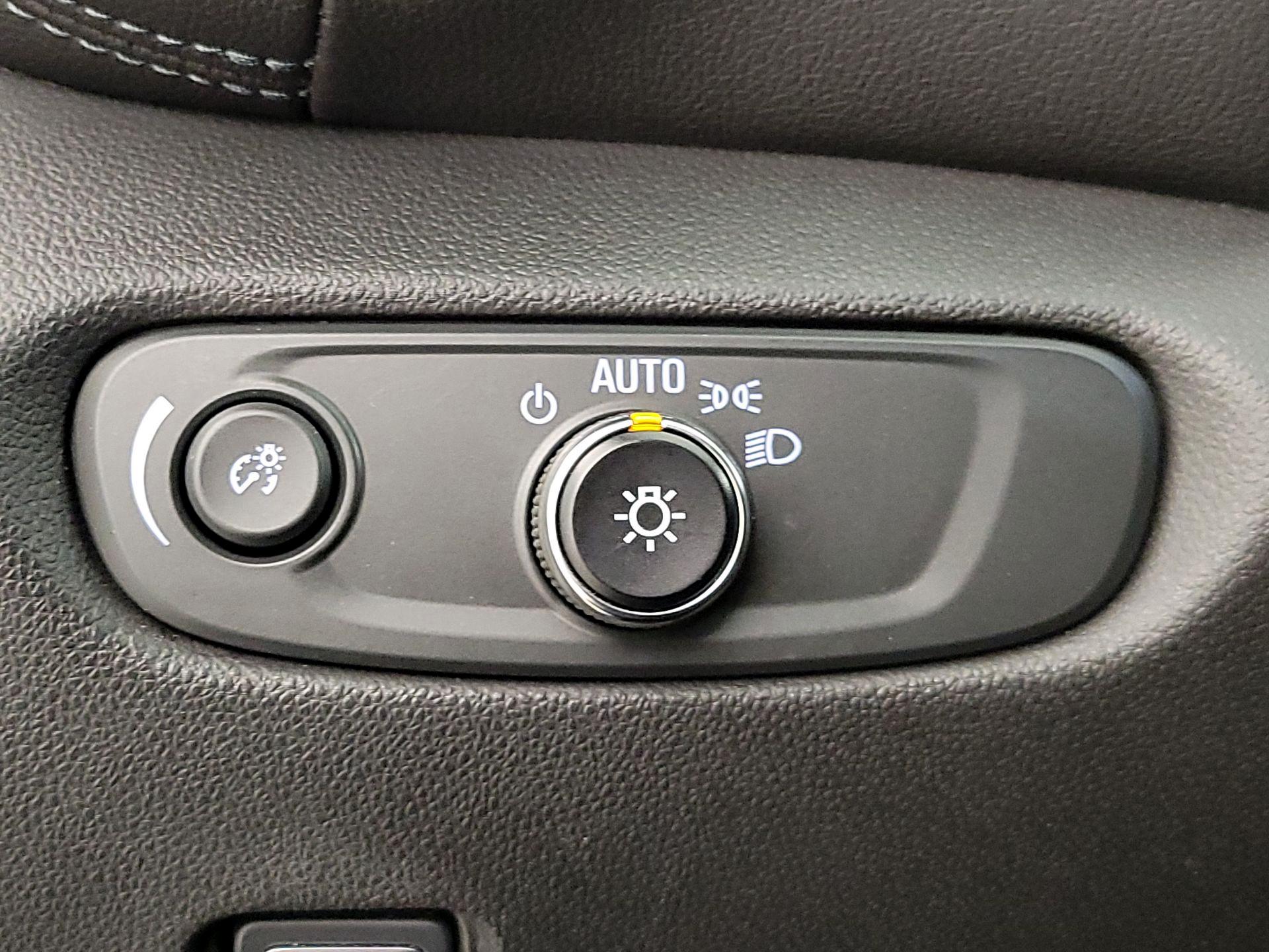 Thumbnail: 2022 Chevrolet Blazer - 13