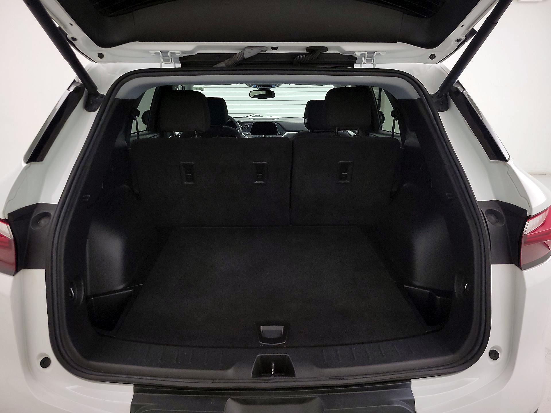 Thumbnail: 2022 Chevrolet Blazer - 20