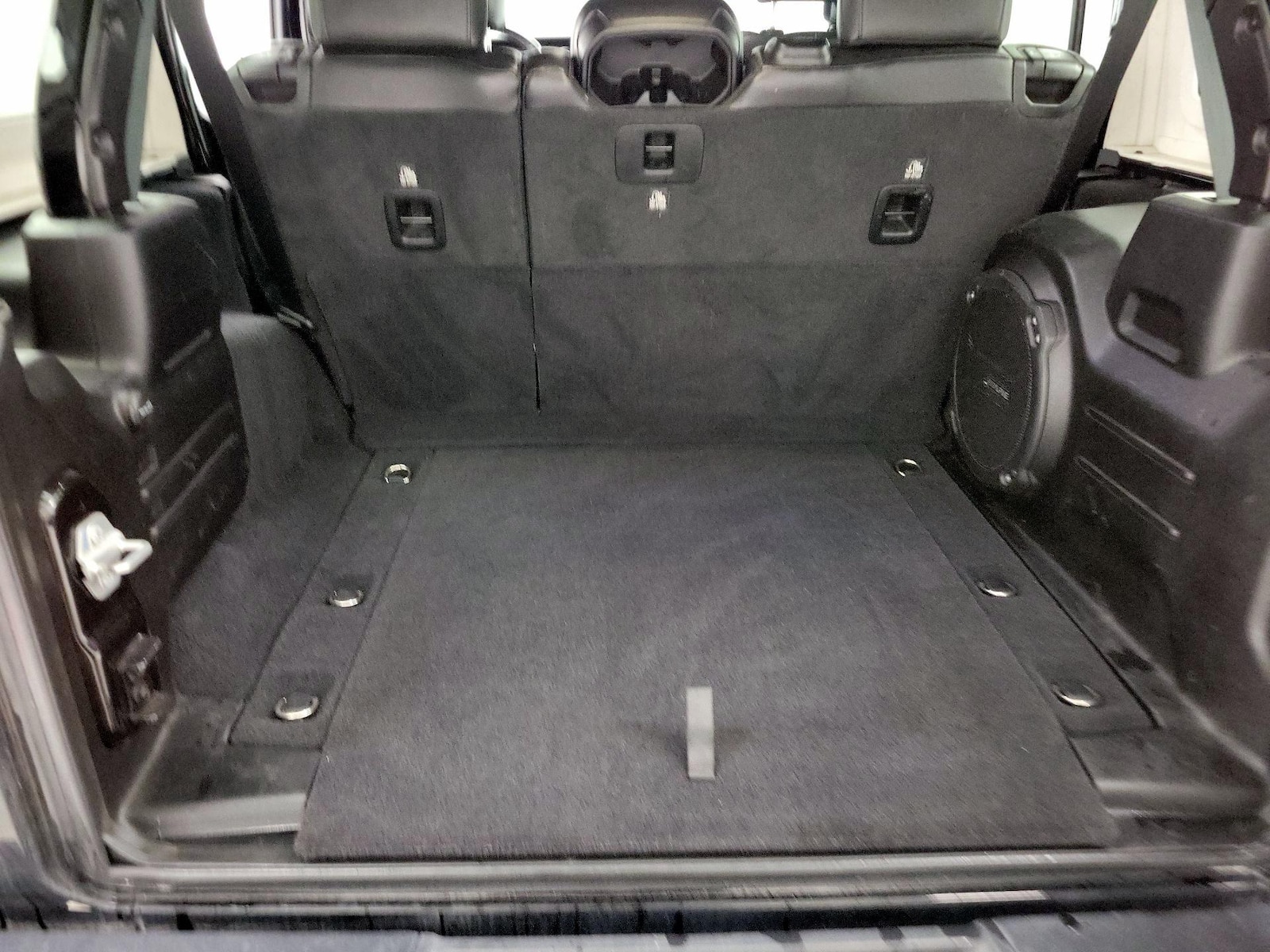2021 Jeep Wrangler Unlimited Rubicon 392 - Photo 22