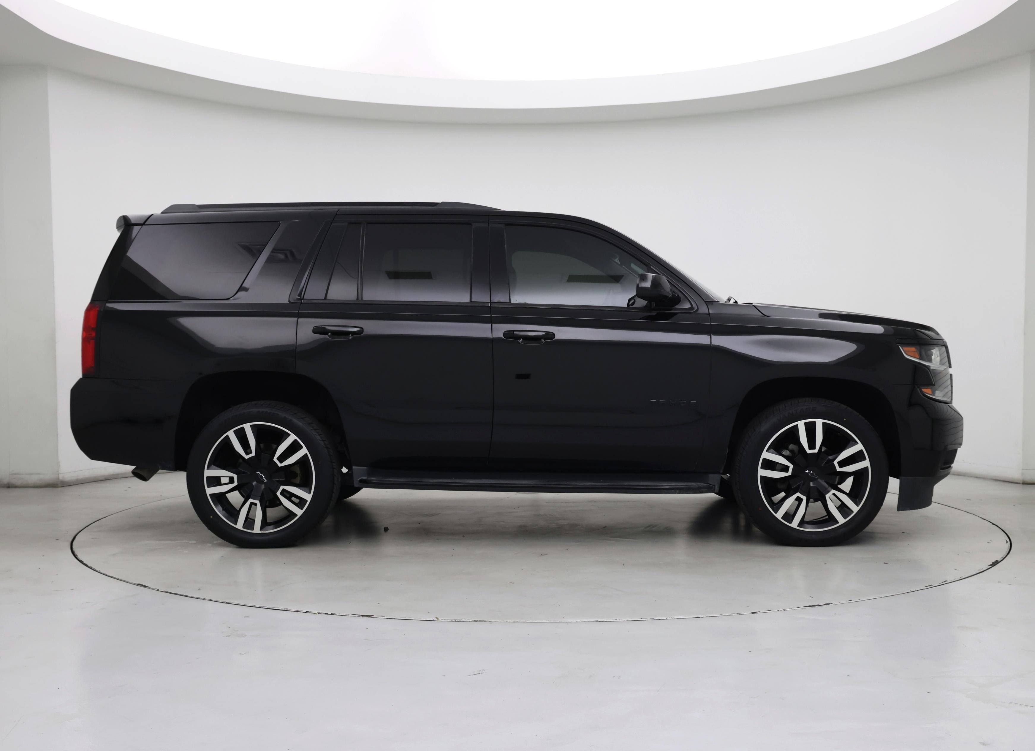 Thumbnail: 2018 Chevrolet Tahoe - 7