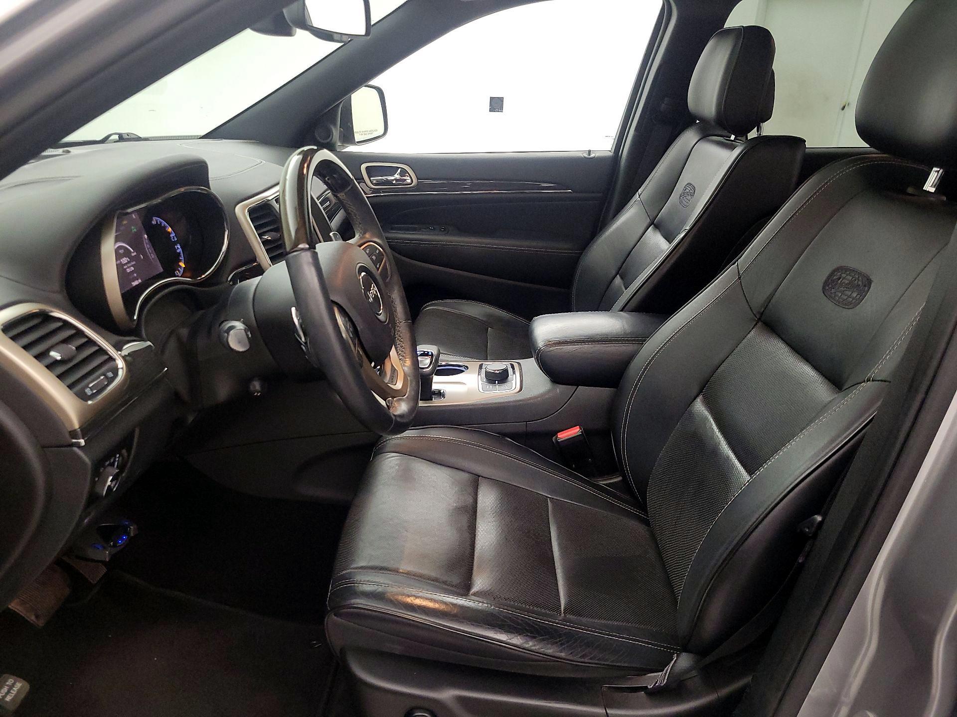 Thumbnail: 2014 Jeep Grand Cherokee - 11