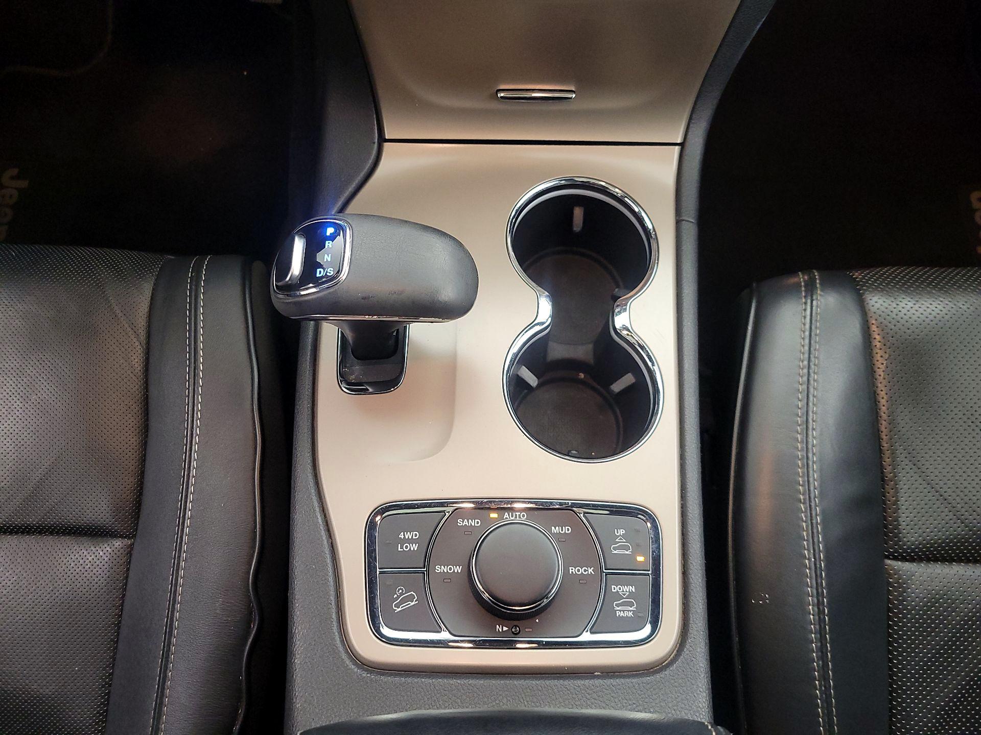 Thumbnail: 2014 Jeep Grand Cherokee - 18