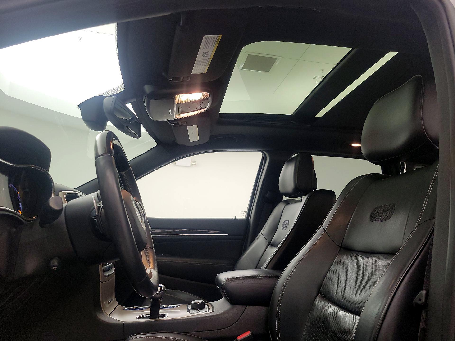 Thumbnail: 2014 Jeep Grand Cherokee - 20
