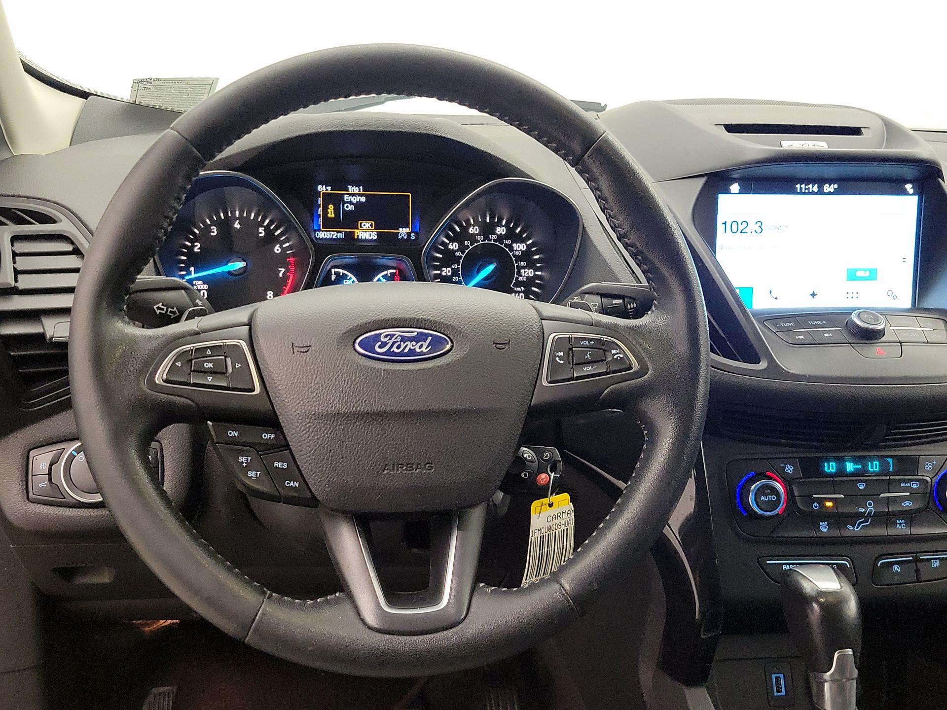 Thumbnail: 2017 Ford Escape - 10