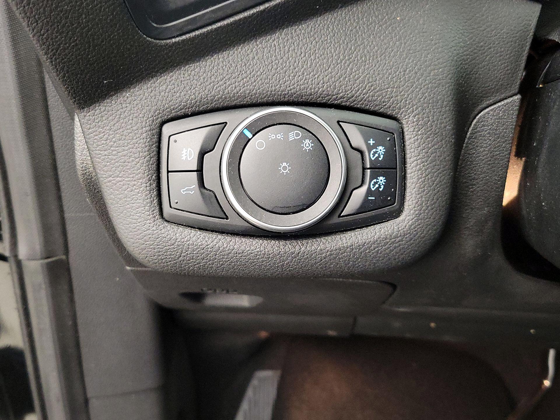 Thumbnail: 2017 Ford Escape - 13