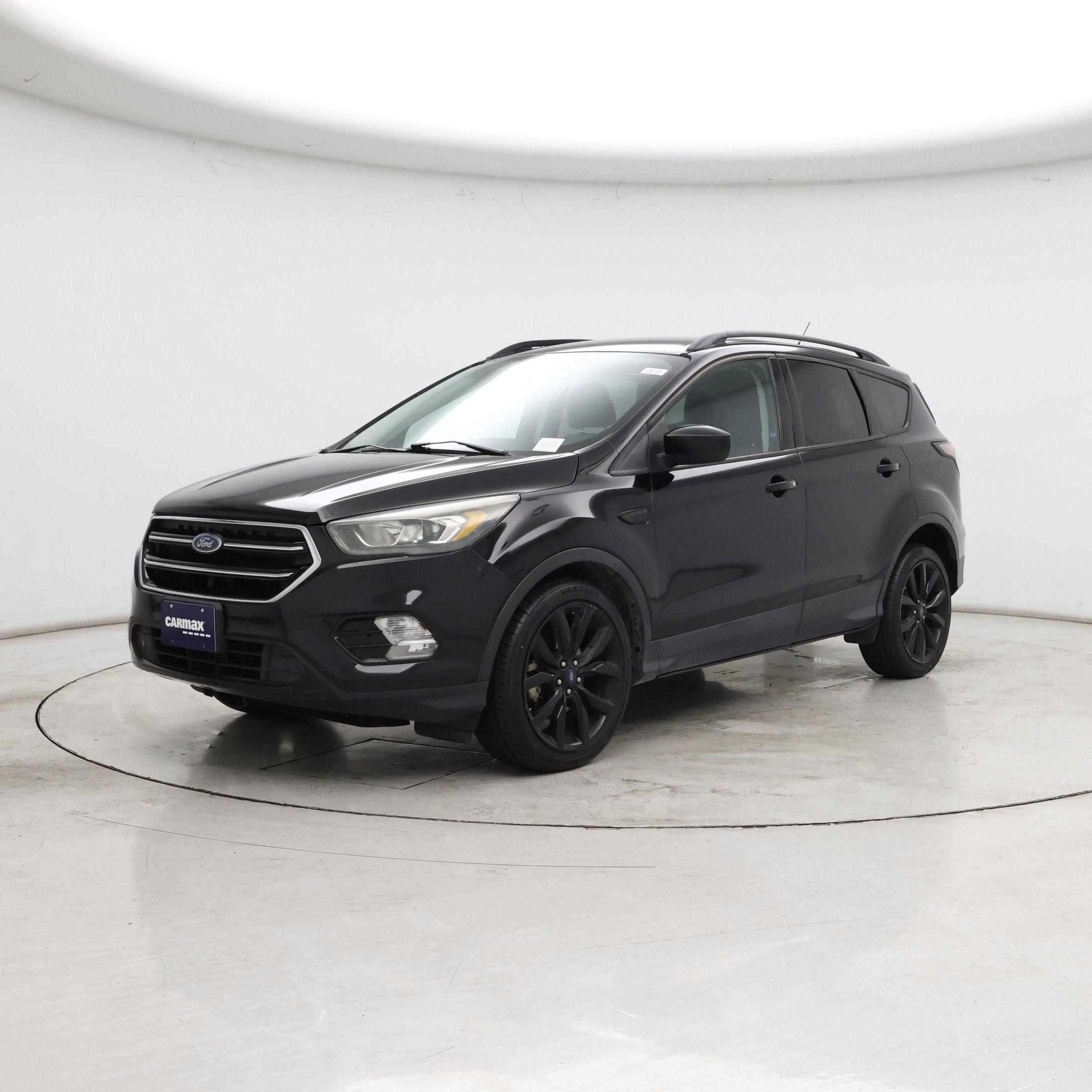 Thumbnail: 2017 Ford Escape - 4