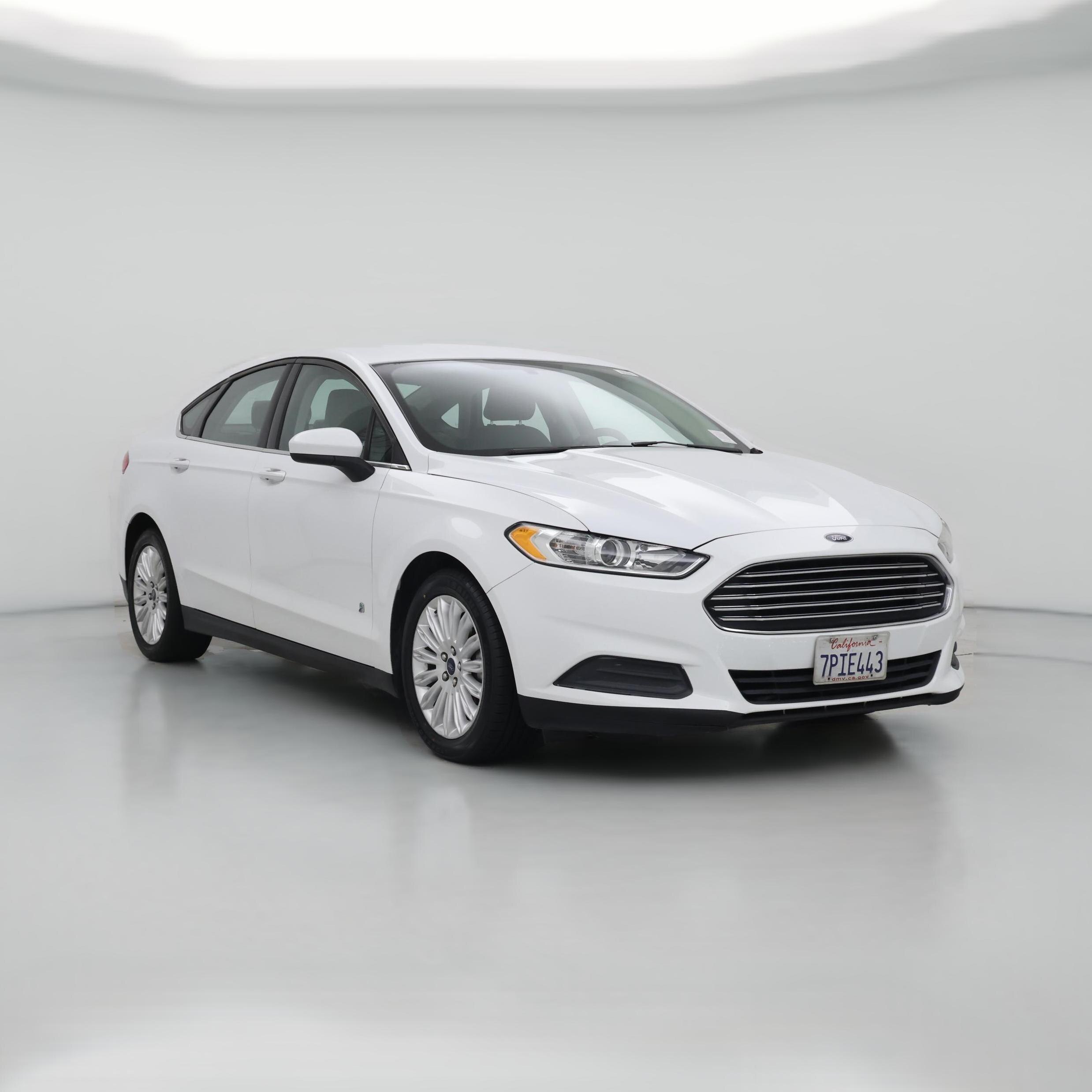 Thumbnail: 2016 Ford Fusion - 1