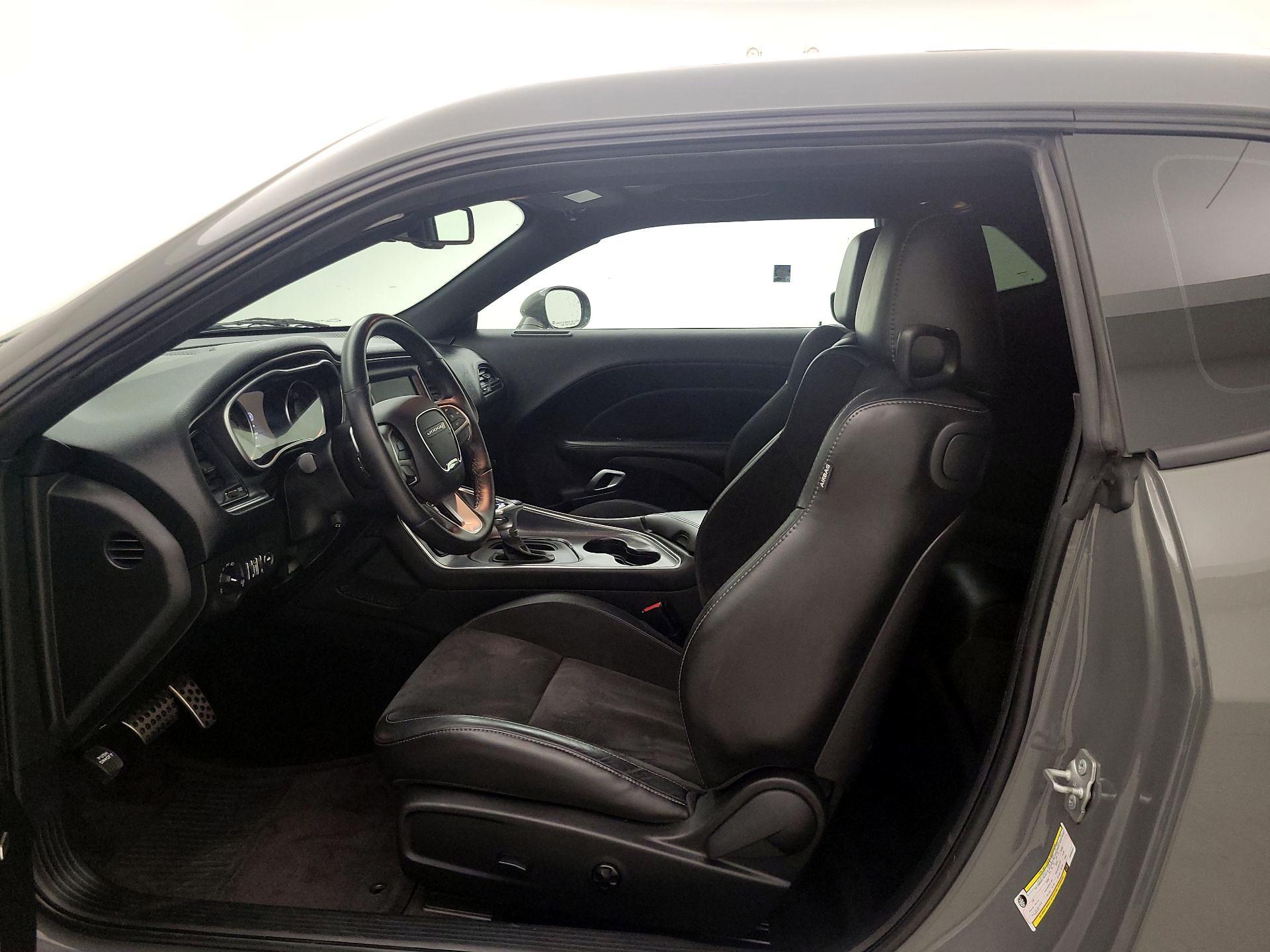 Thumbnail: 2018 Dodge Challenger - 11