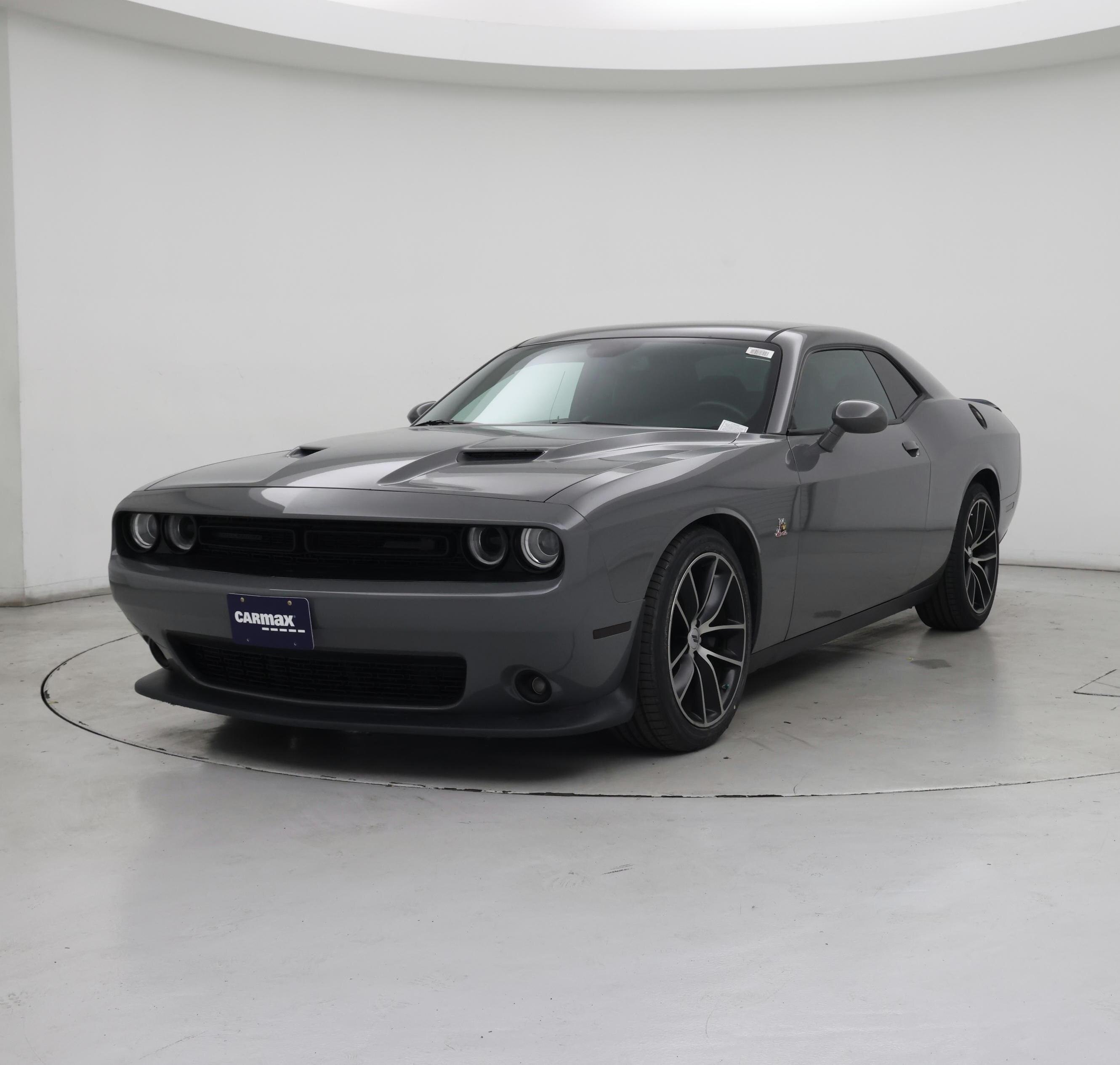 Thumbnail: 2018 Dodge Challenger - 4