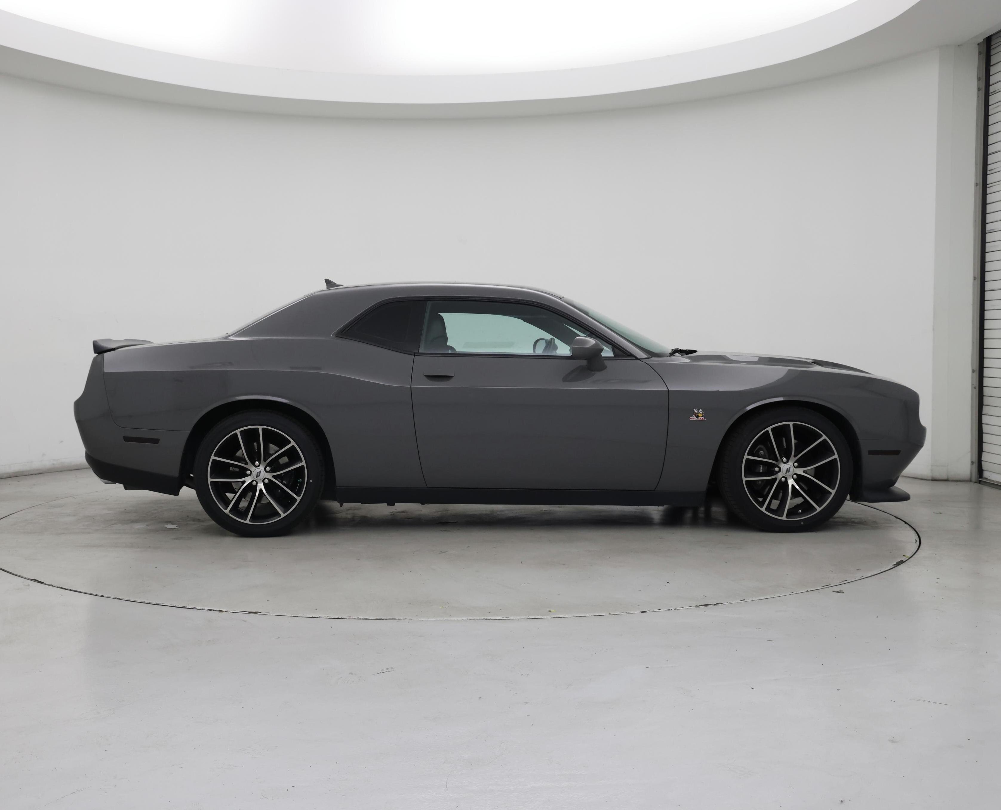 Thumbnail: 2018 Dodge Challenger - 7