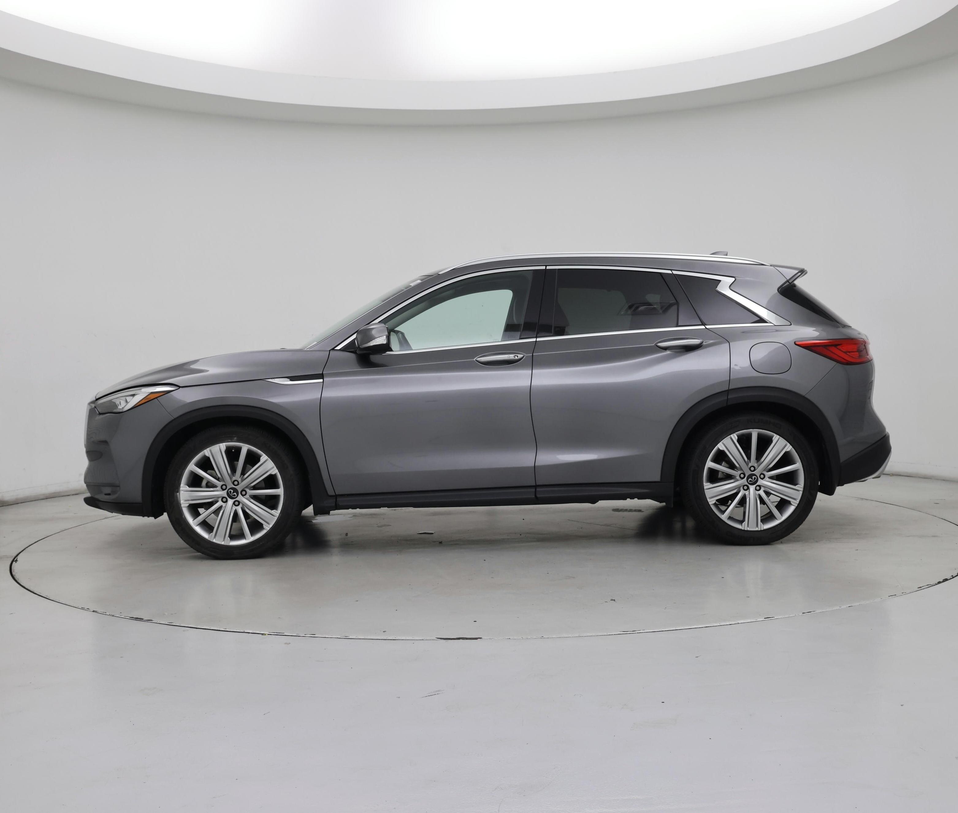 Thumbnail: 2021 INFINITI QX50 - 3